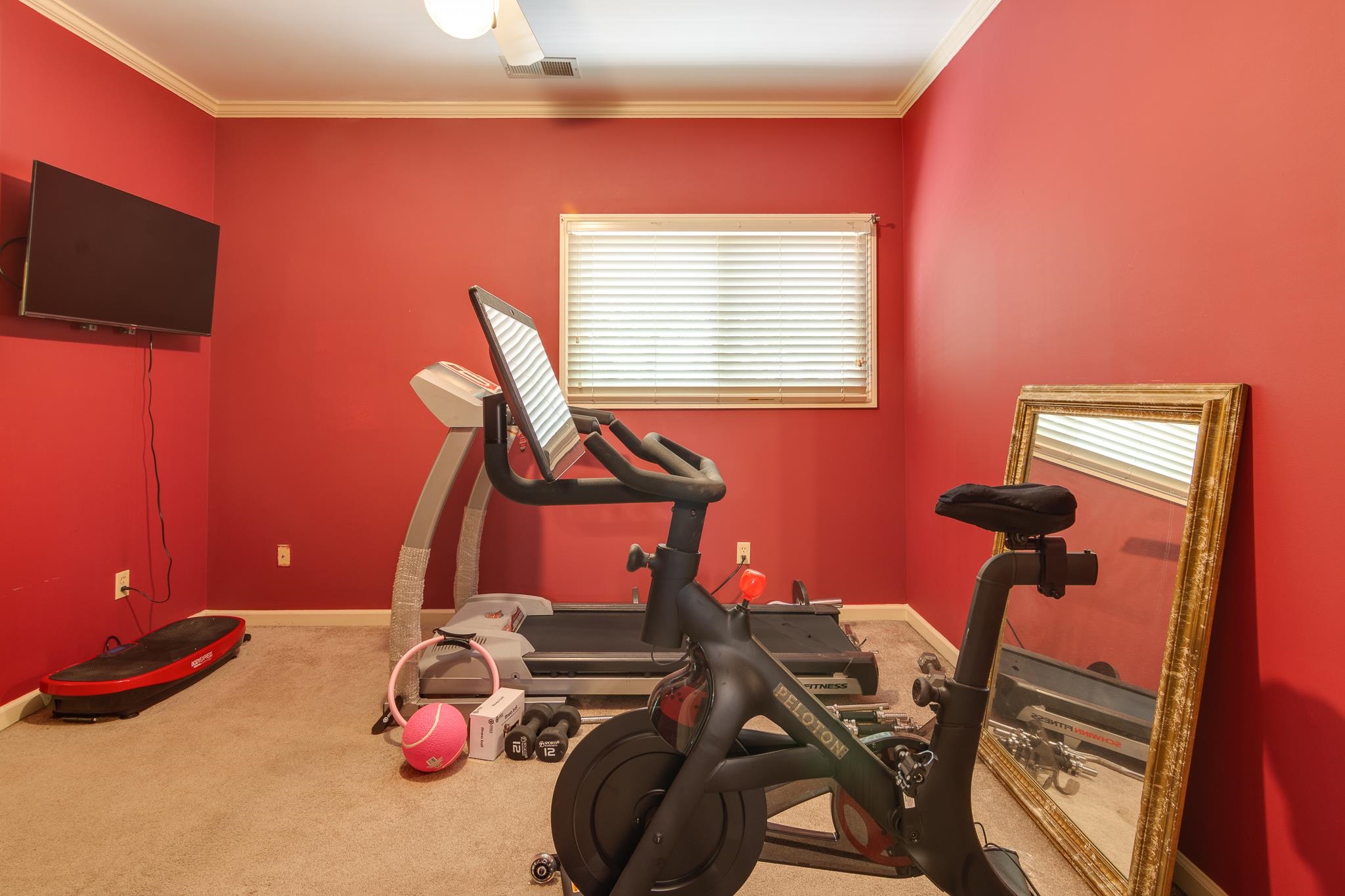11095 Latting Rd Property Photo 23