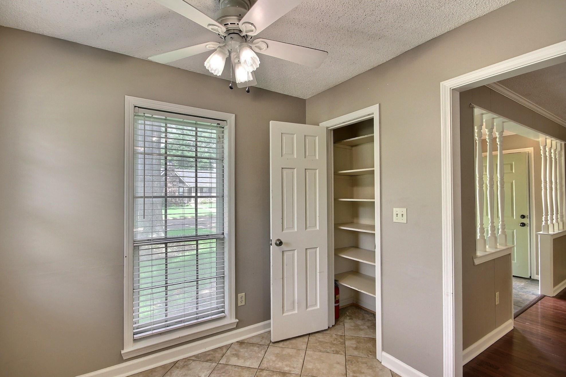 1074 Tararidge Dr Property Photo 14