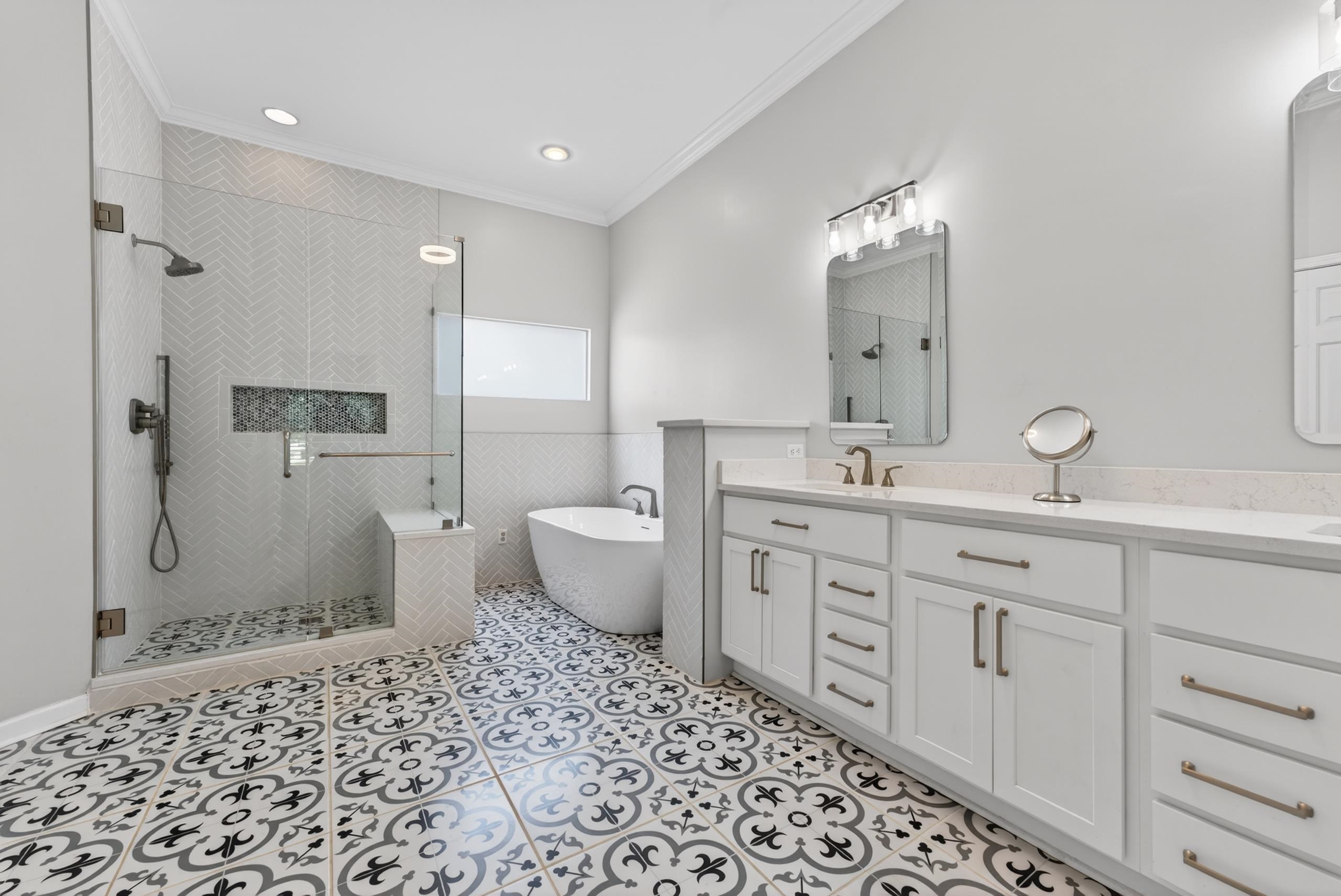 1572 John Ridge Dr Property Photo 21