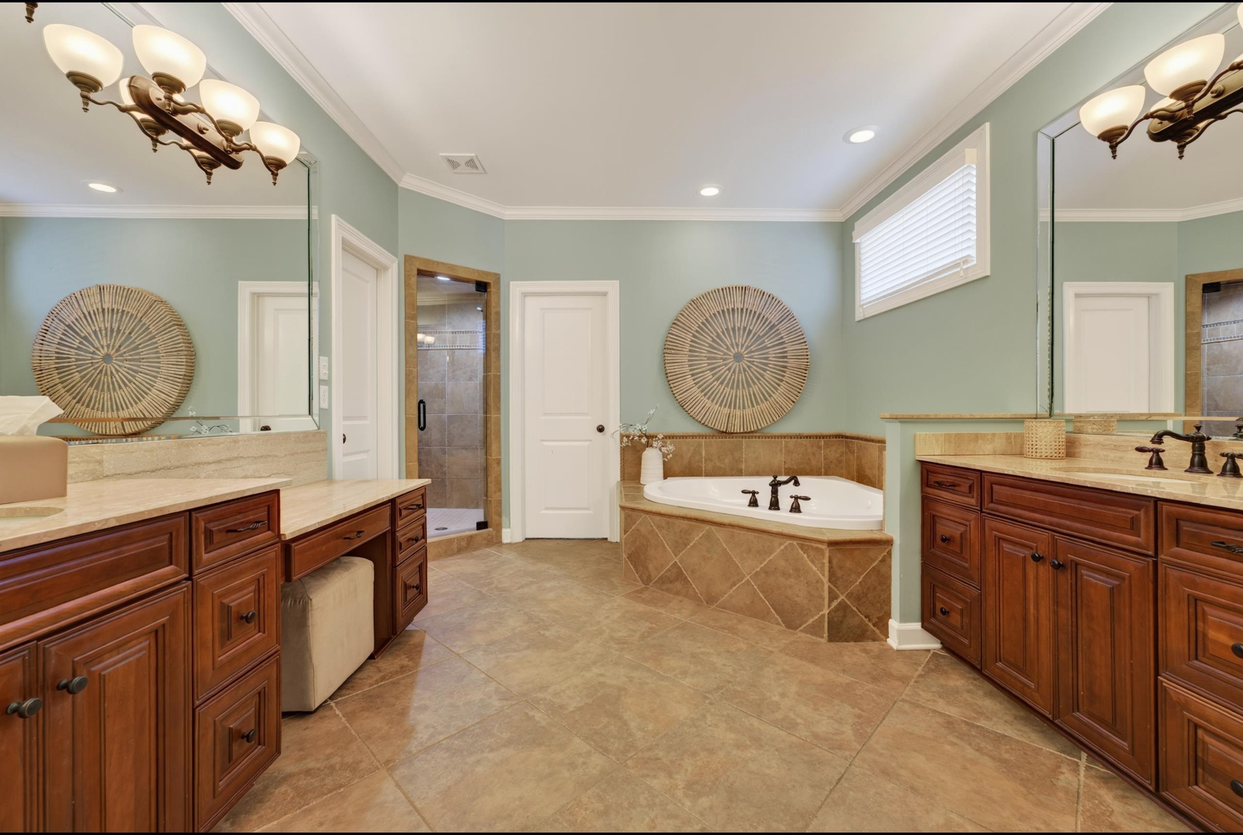 1682 Tartan Ln Property Photo 13