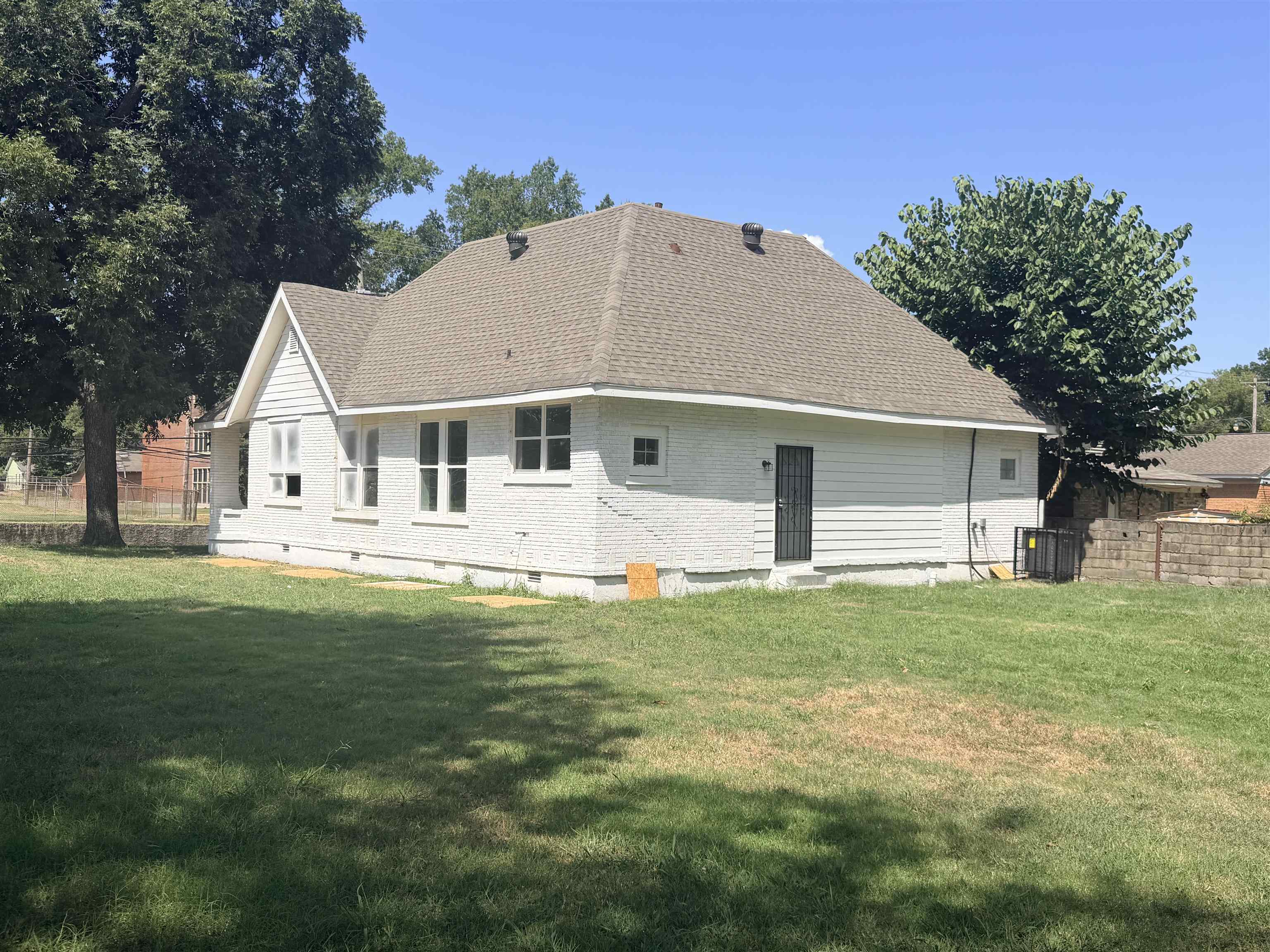 634 N Manassas St Property Photo 21