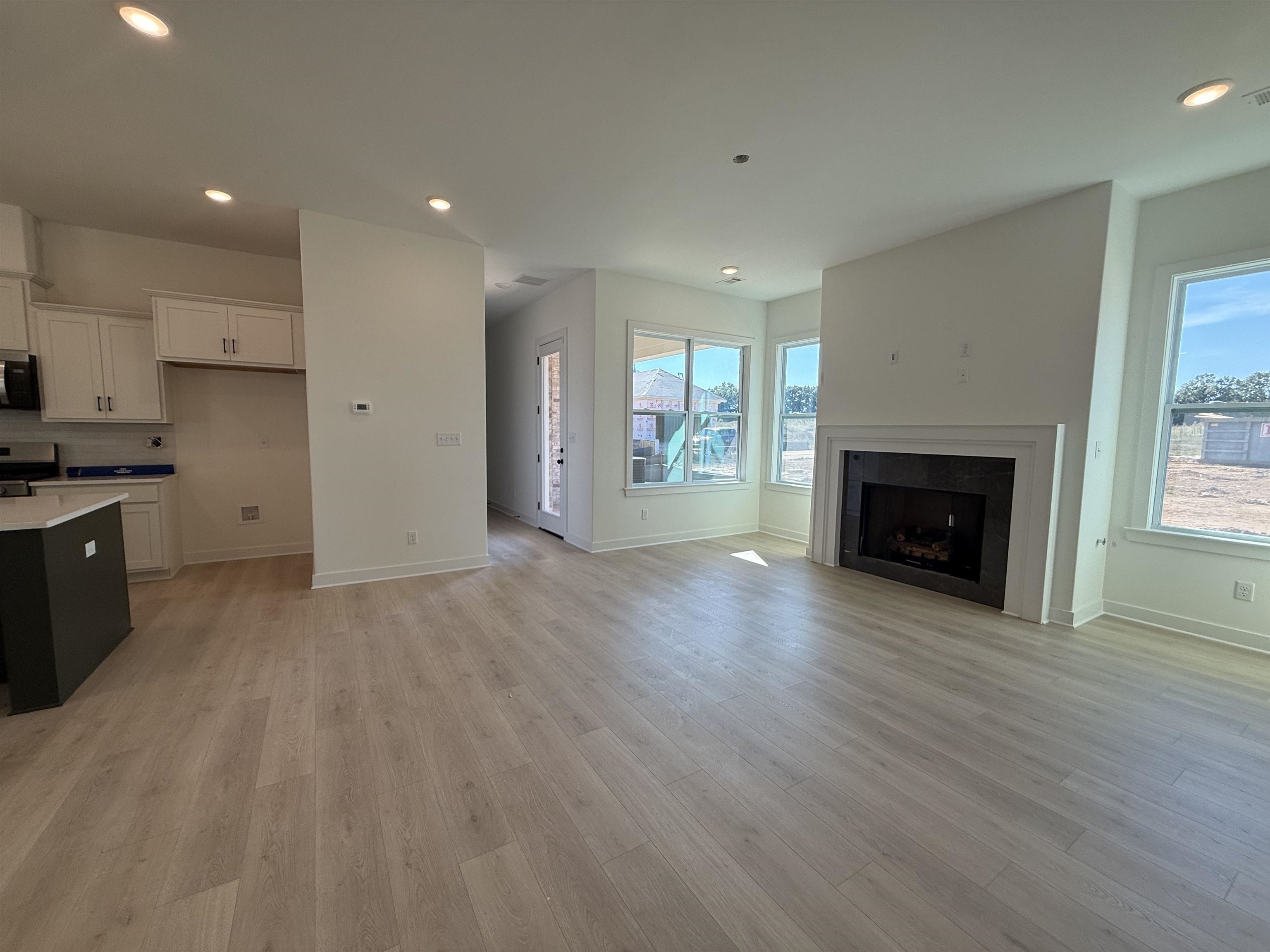 3141 Mannington Dr Property Photo 4