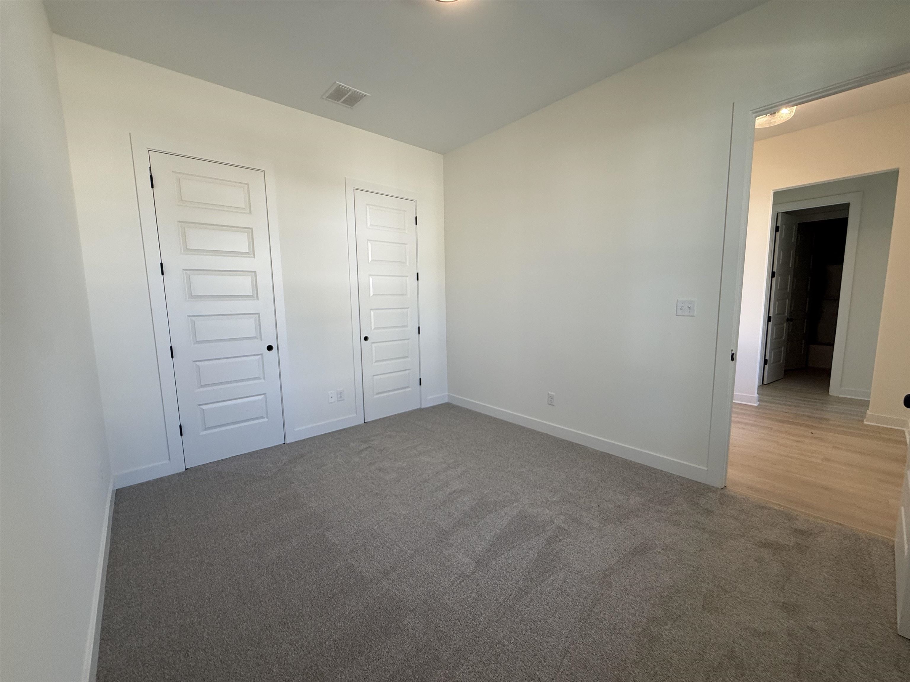 3141 Mannington Dr Property Photo 9