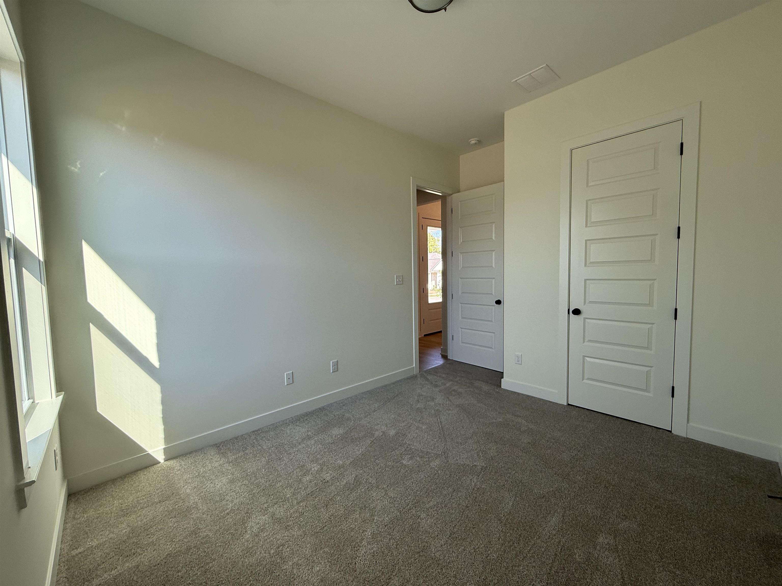 3141 Mannington Dr Property Photo 12
