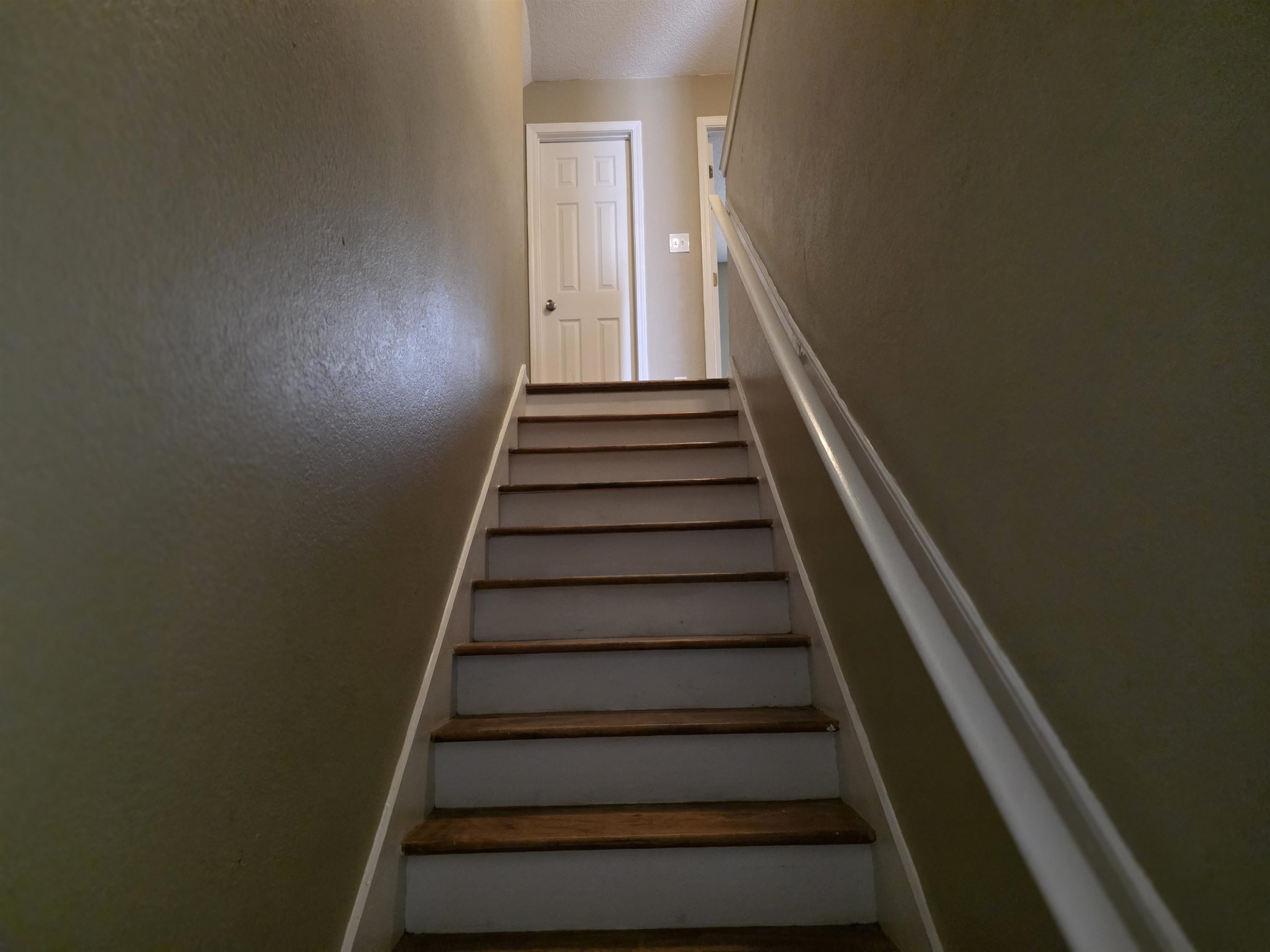 4866 Royal Run Dr Property Photo 15