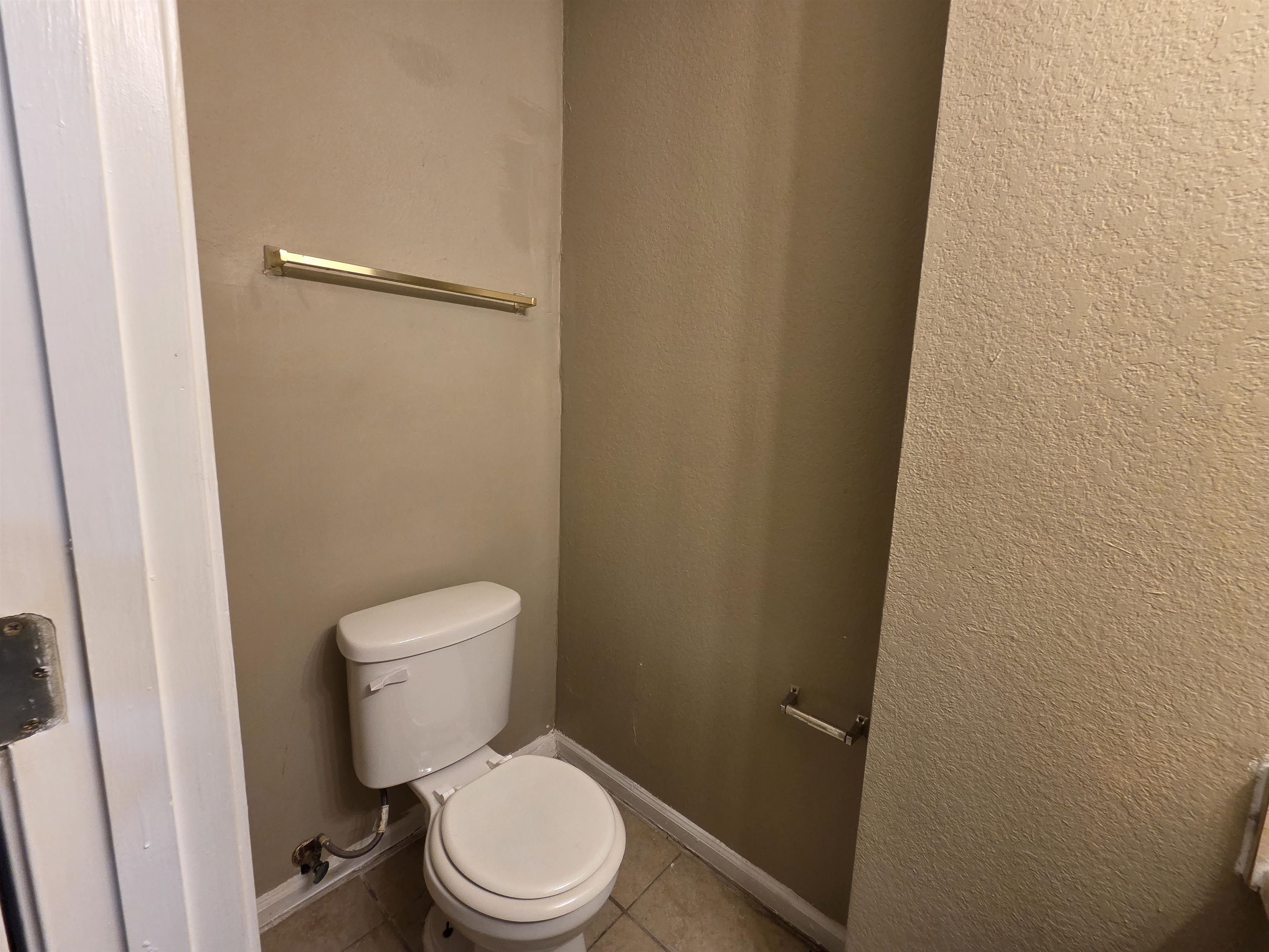 4866 Royal Run Dr Property Photo 23