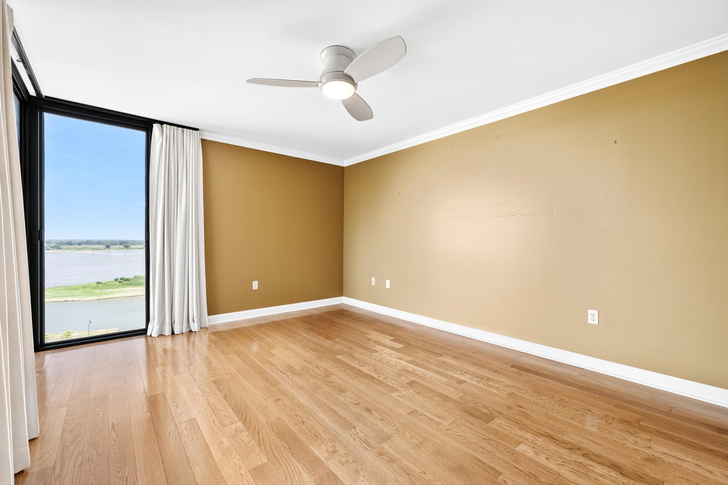 200 Wagner Pl 805 Property Photo 18