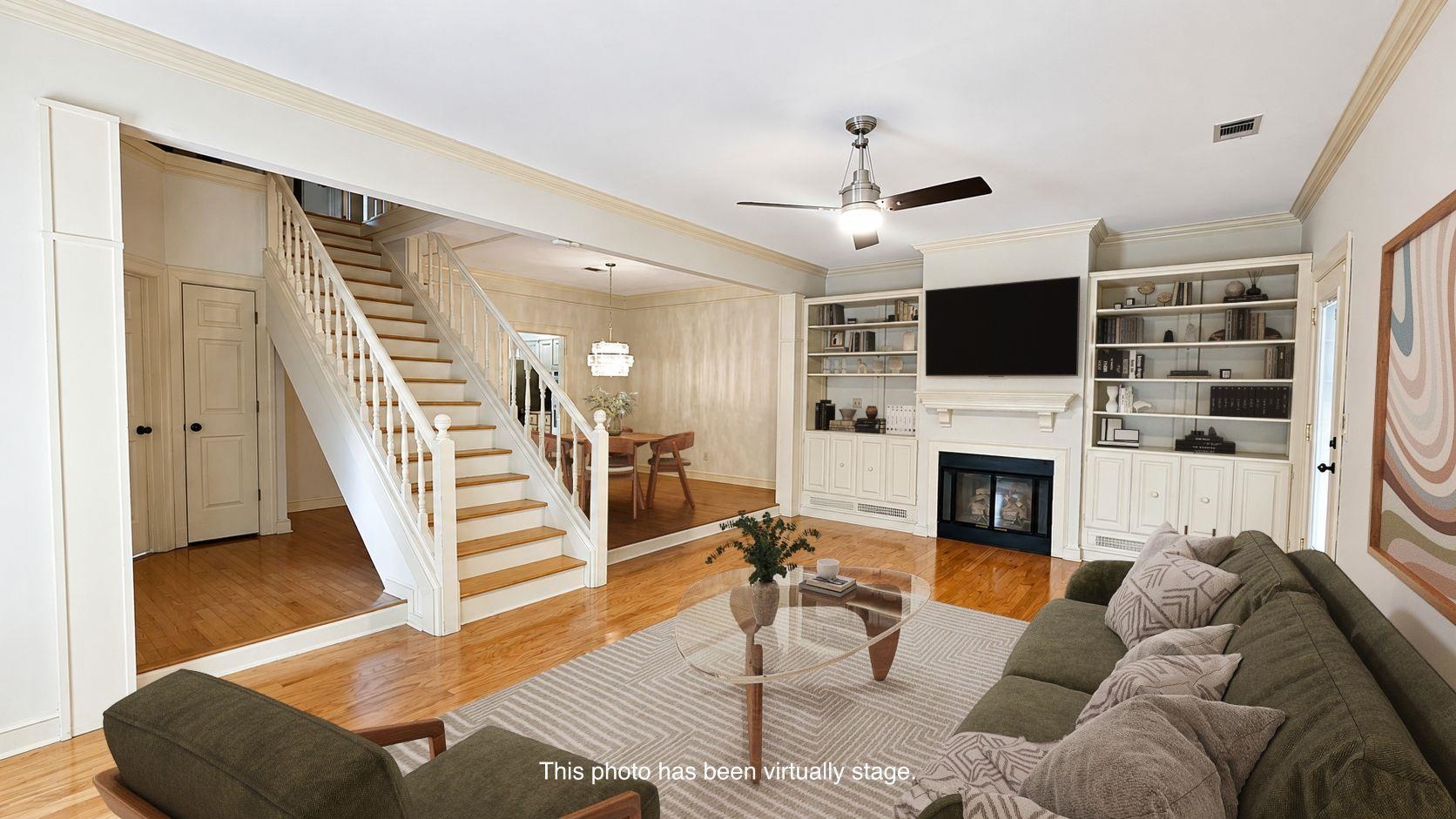 1501 Granville Ln Property Photo 6