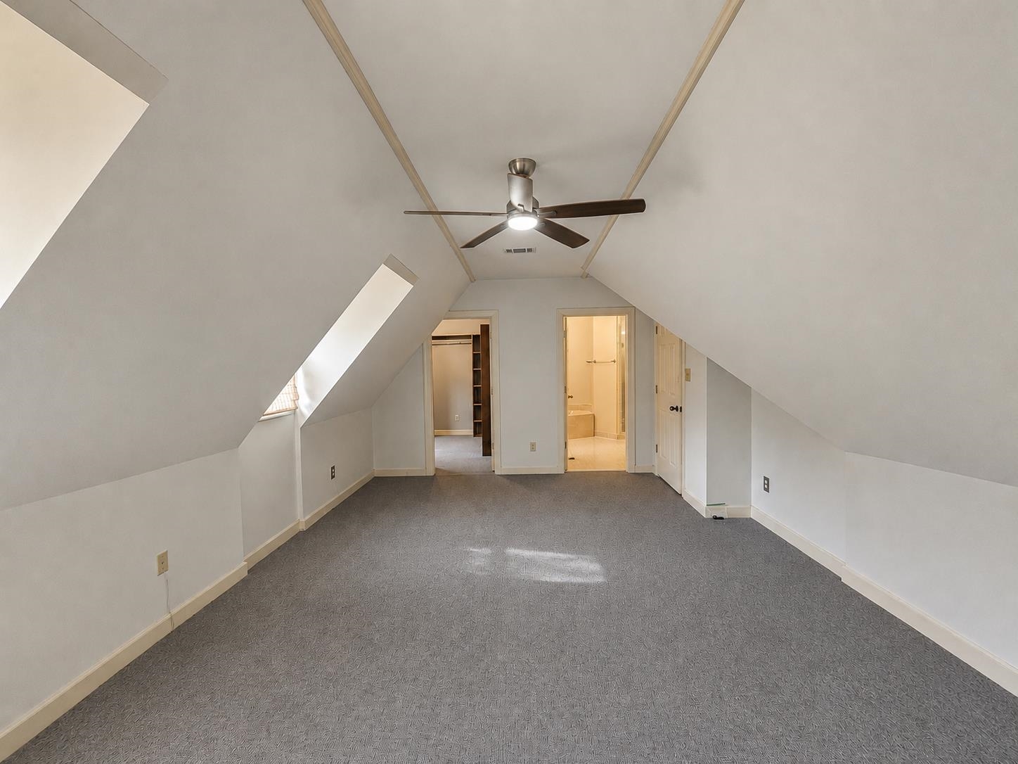 1501 Granville Ln Property Photo 21