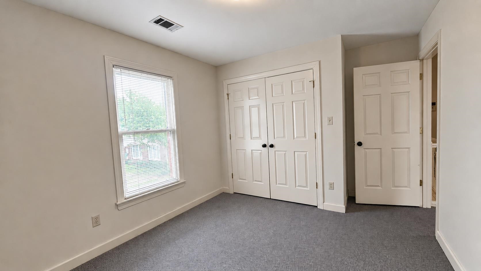 1501 Granville Ln Property Photo 30