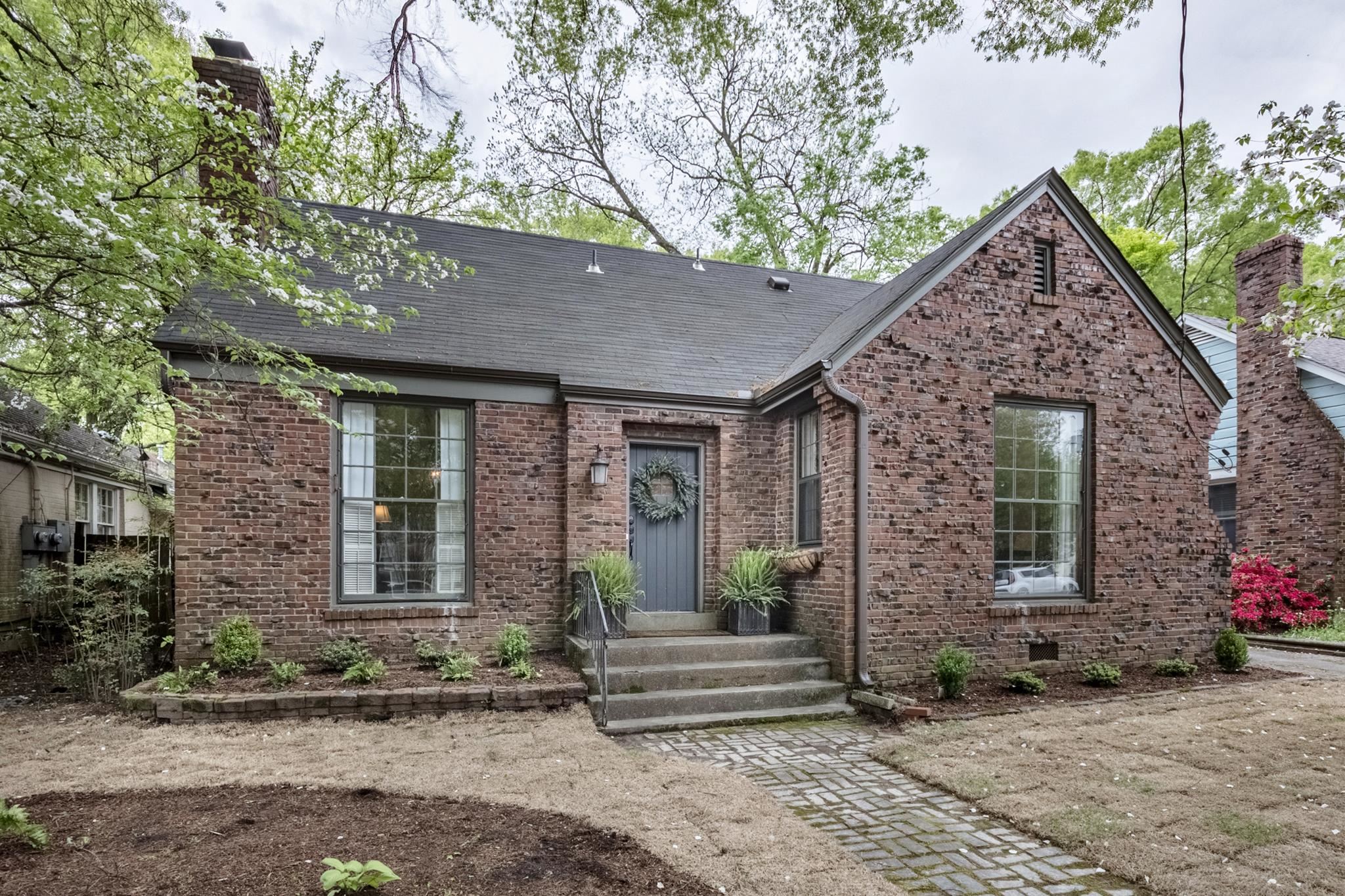 3639 COWDEN AVE Property Photo 1