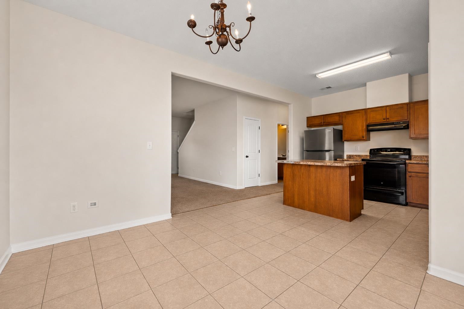 1057 Kentshire Cv Property Photo 16
