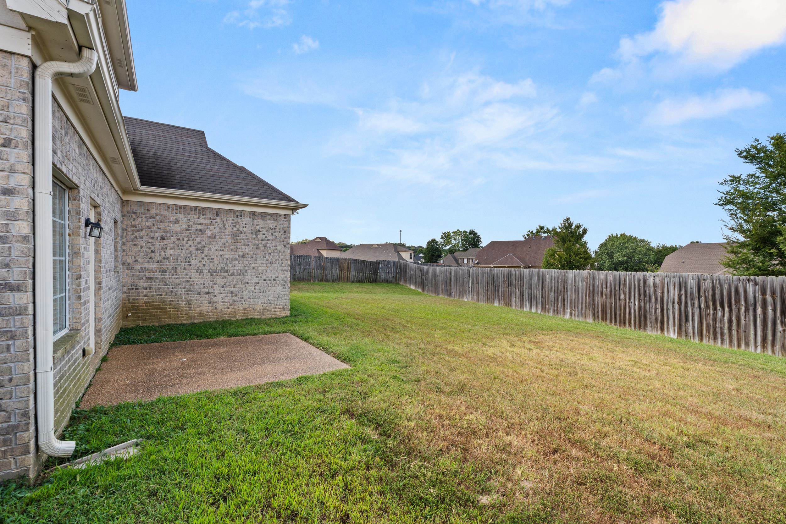 1057 Kentshire Cv Property Photo 30