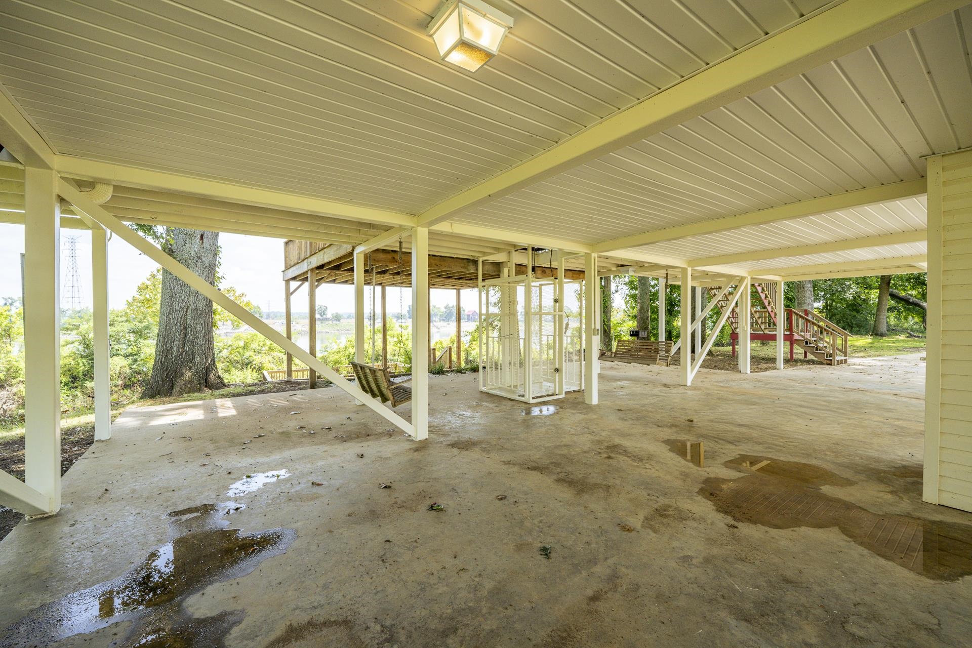649 Narrows Ln Property Photo 34