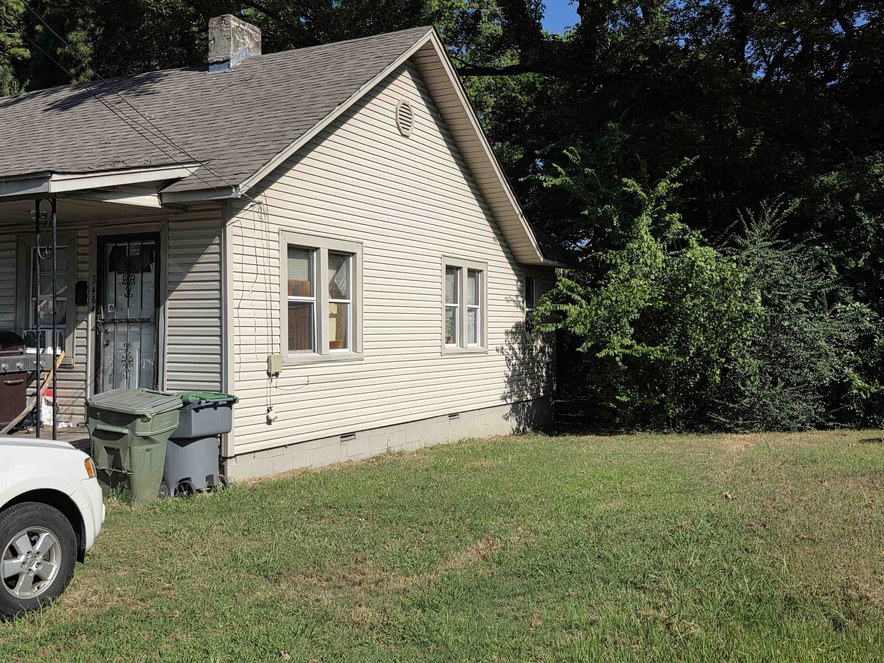 3464 Coleman Ave Property Photo 2