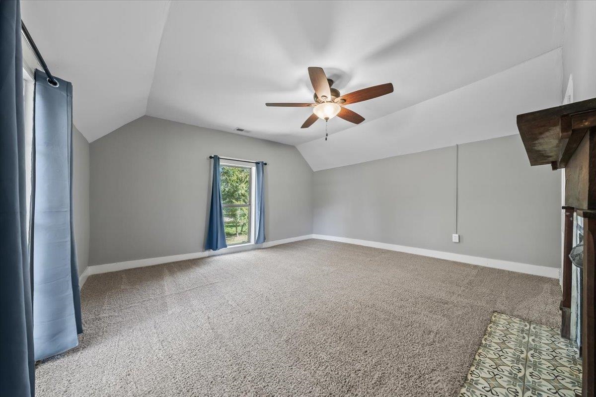 9301 Osborn Dr Property Photo 18