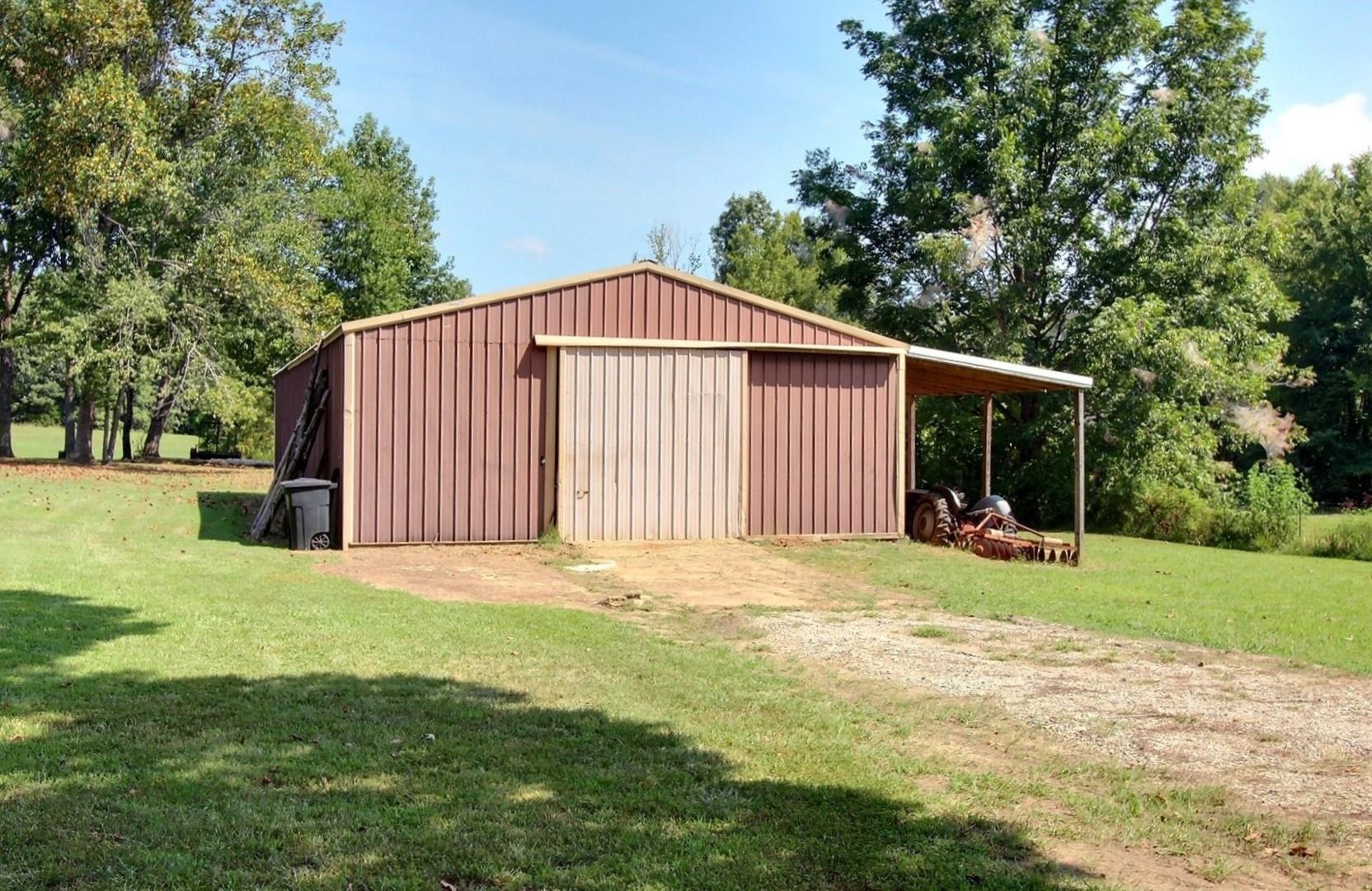 5995 Bobbitt Rd Property Photo 7