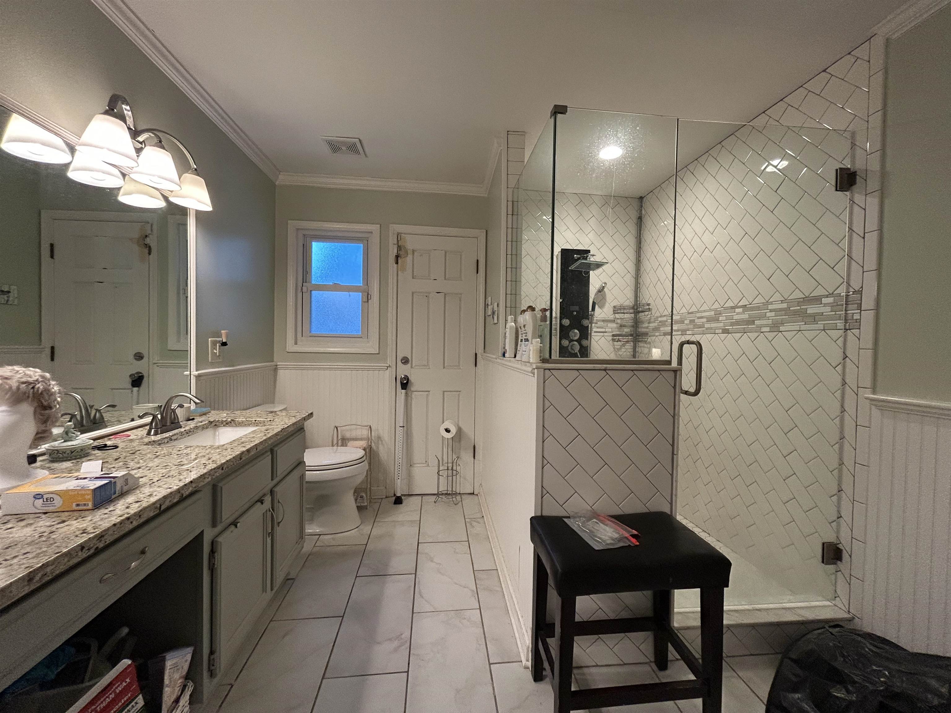 664 Lawnwood Cv Property Photo 11