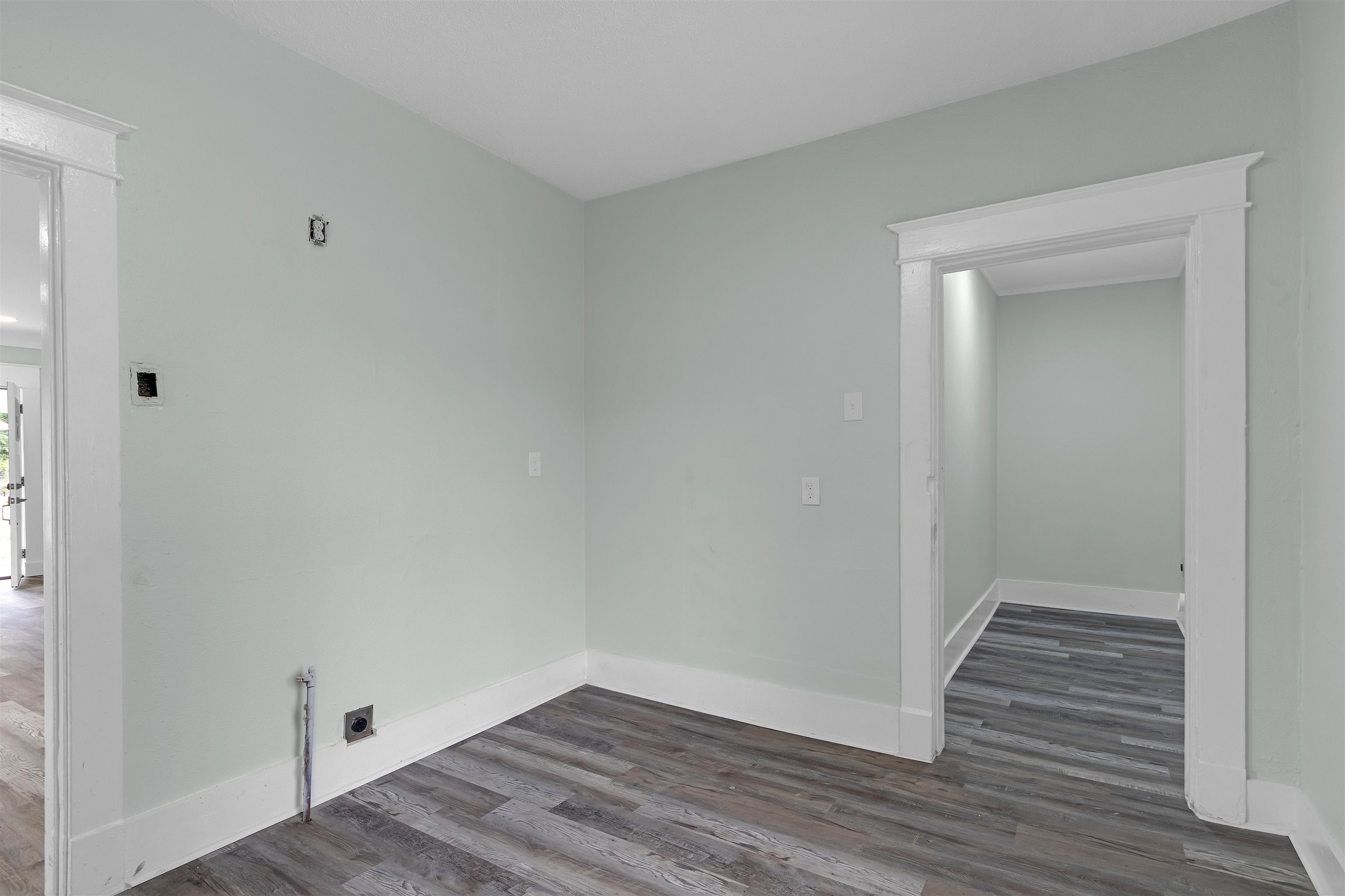 3468 Mayflower Ave Property Photo 9