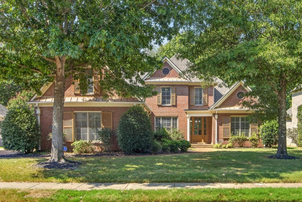 1854 Almadale Farms Pky Property Photo 1