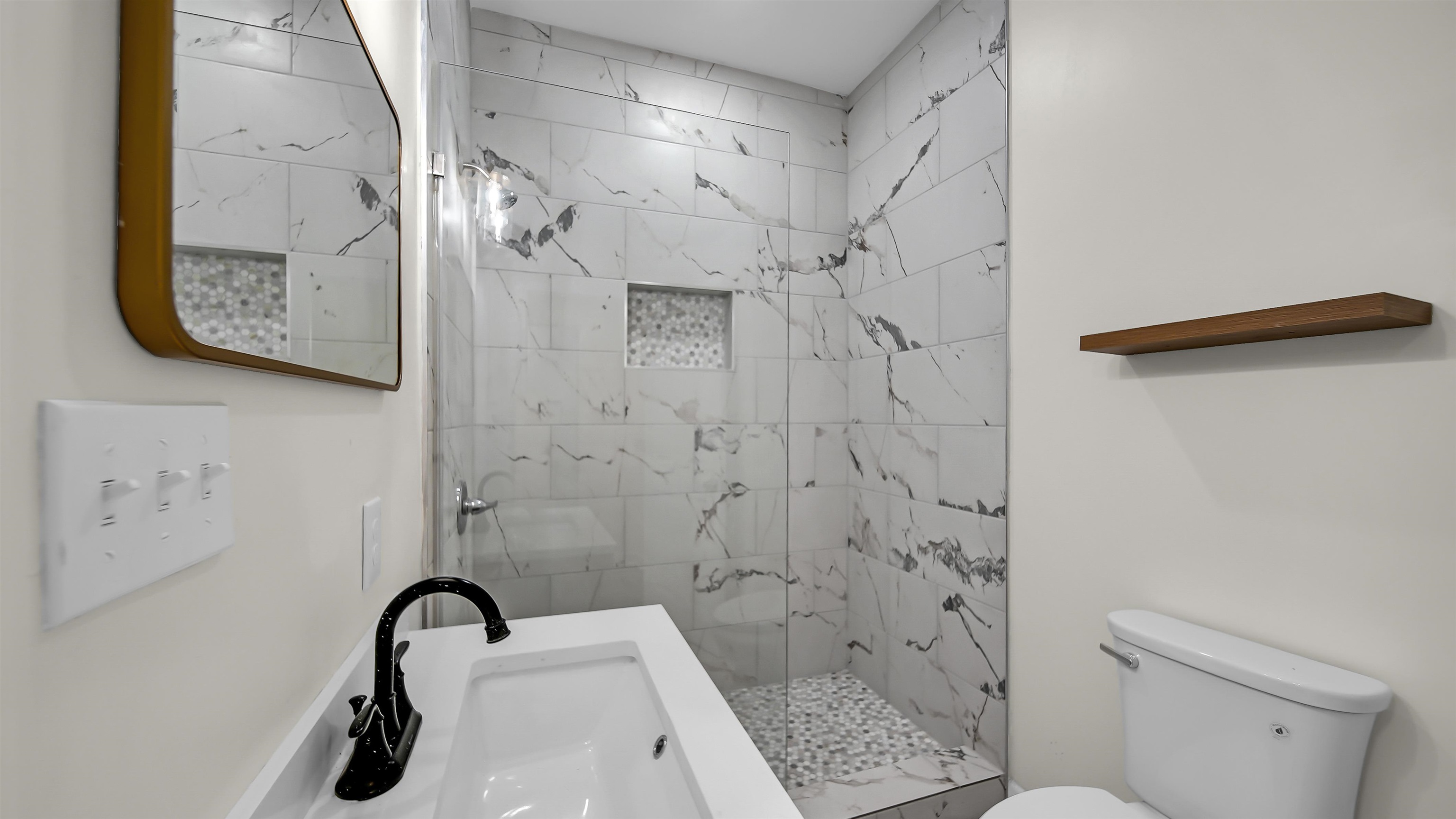 1707 Nelson Ave Property Photo 8