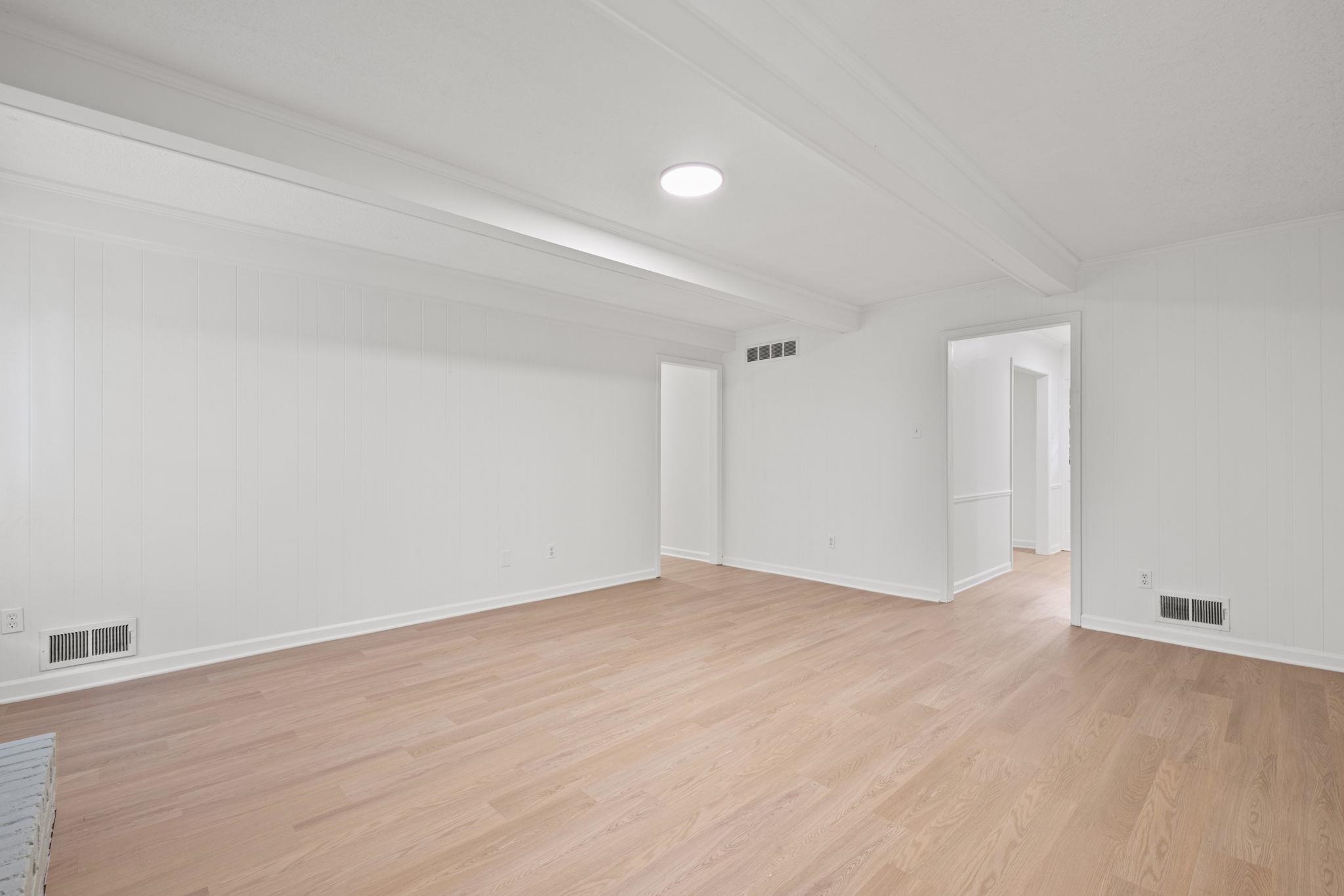 3085 Circle Gate Dr Property Photo 15