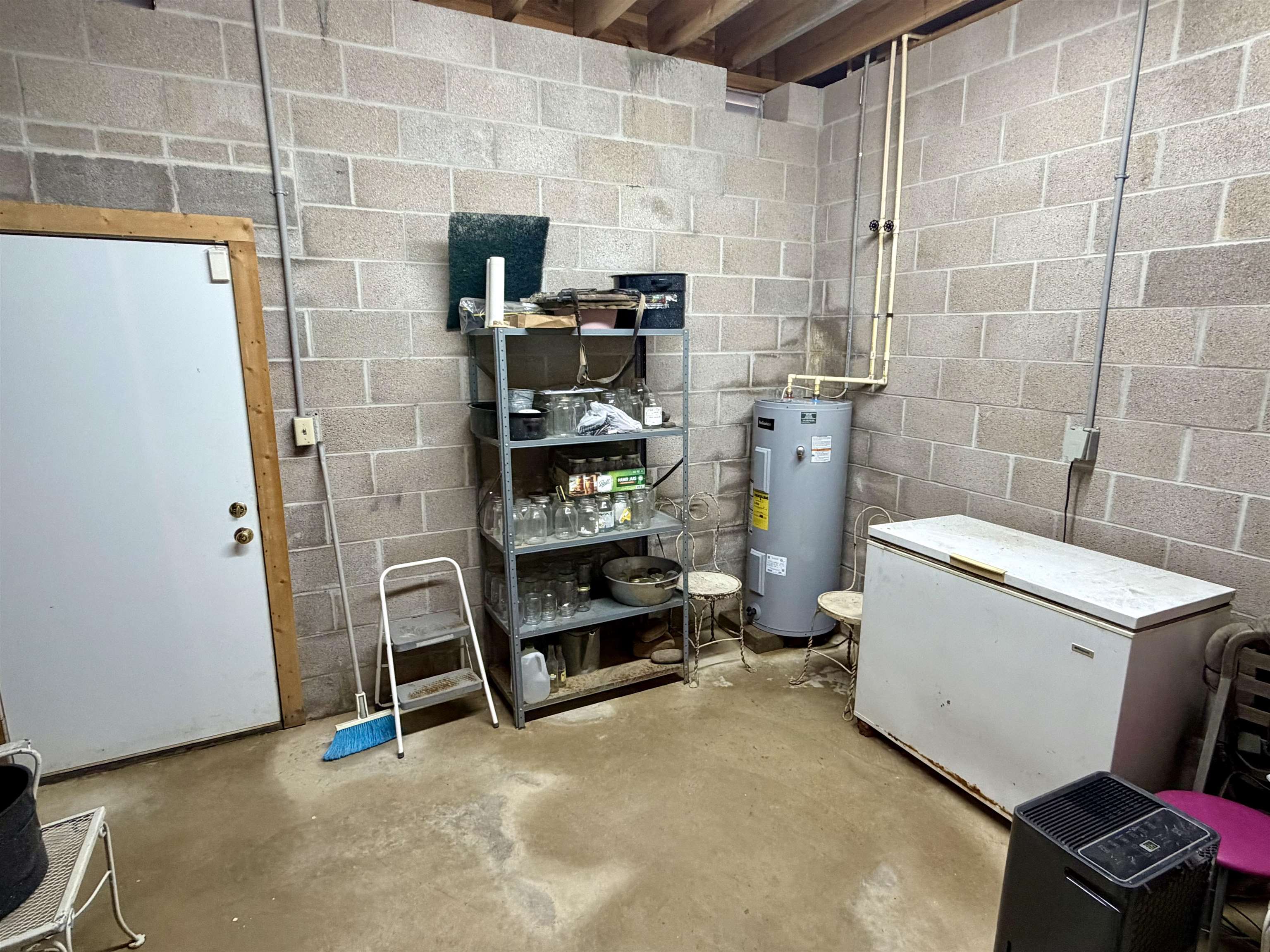 835 Twin View Cir Property Photo 34