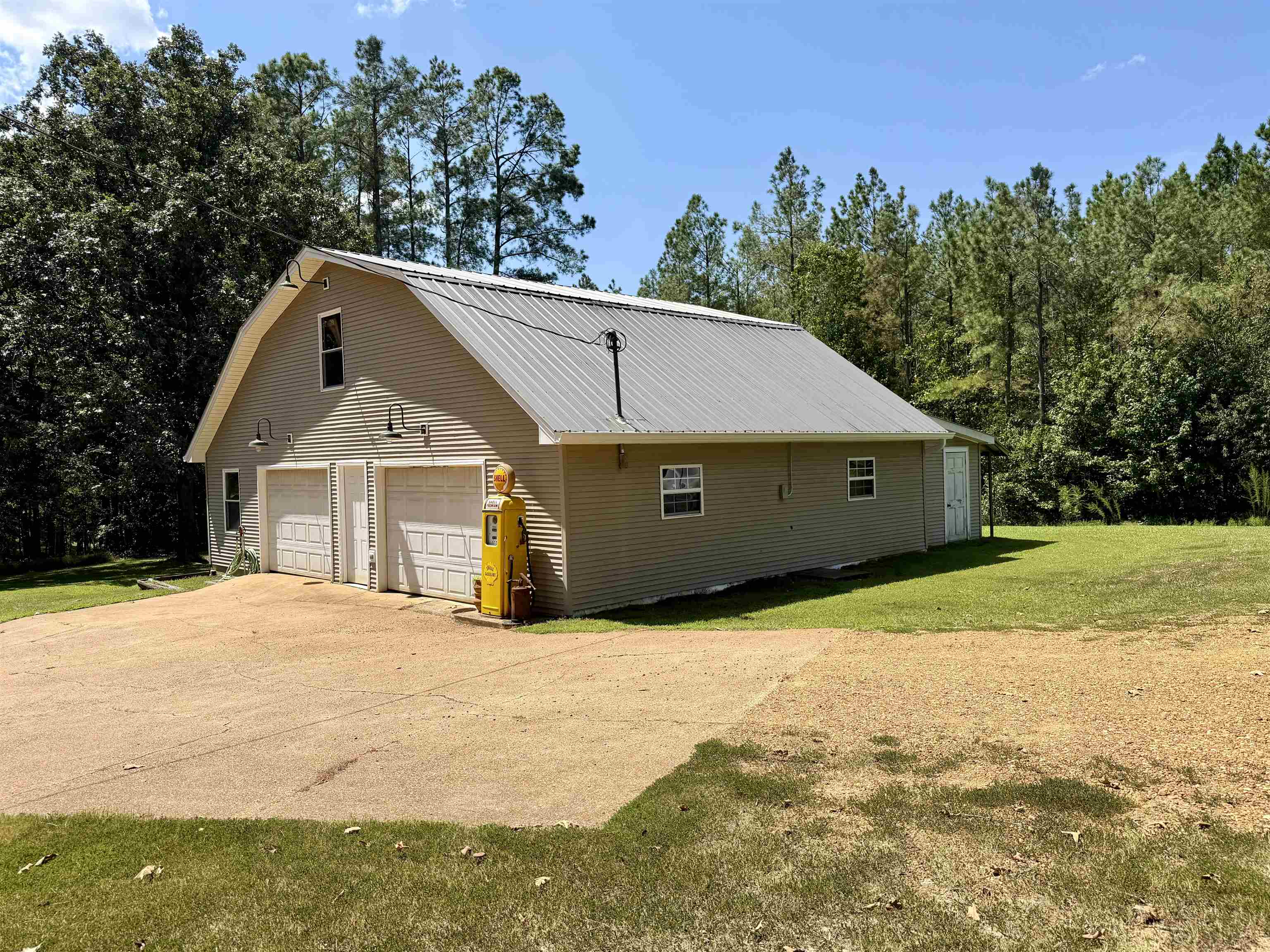 835 Twin View Cir Property Photo 35