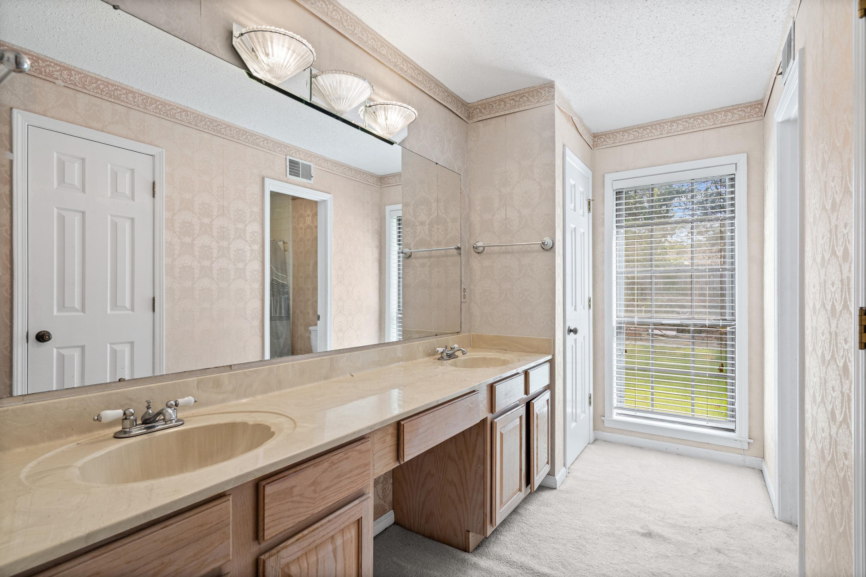 2956 Honey Tree Dr Property Photo 6