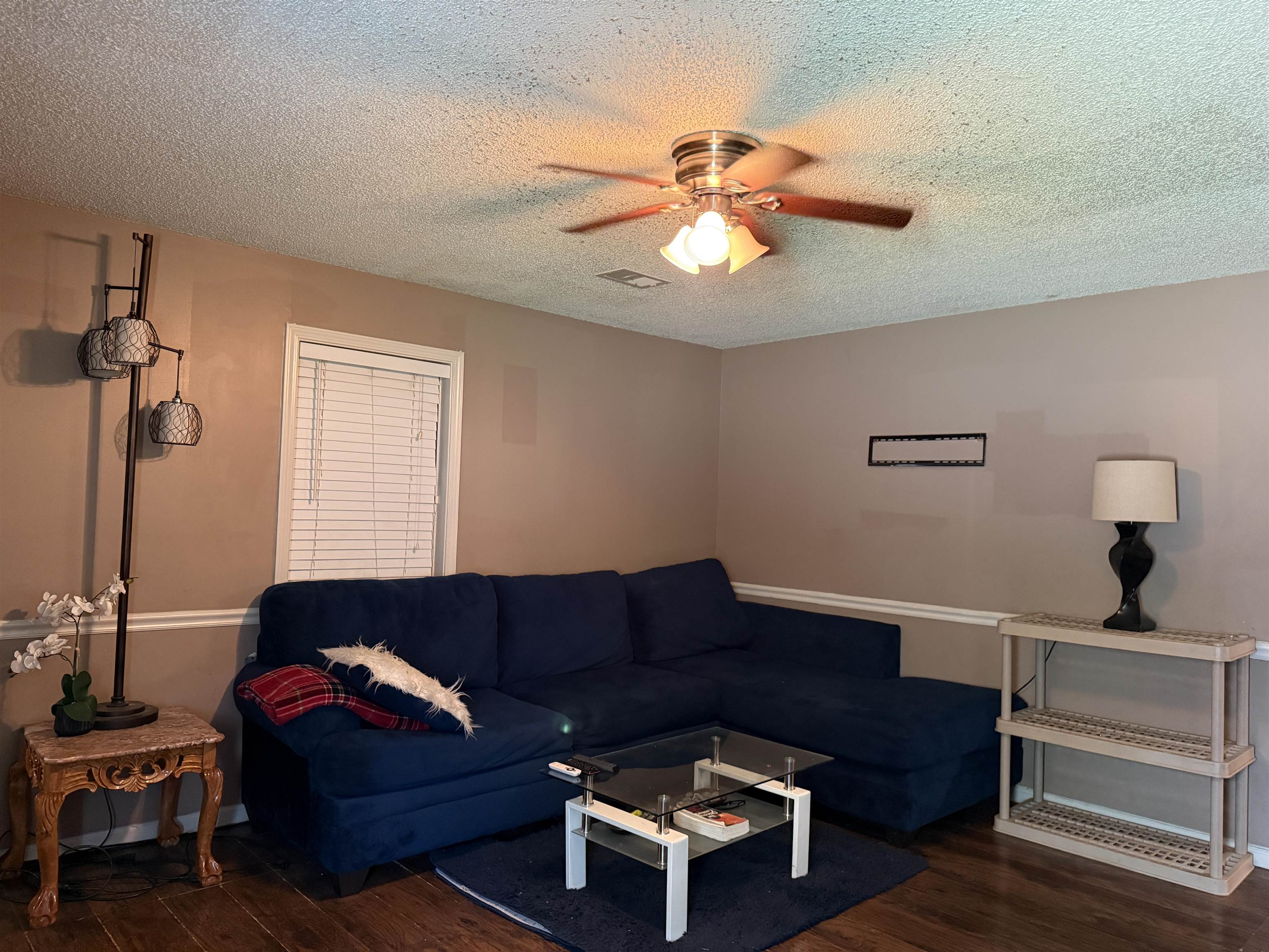 1459 Hamilton St Property Photo 5