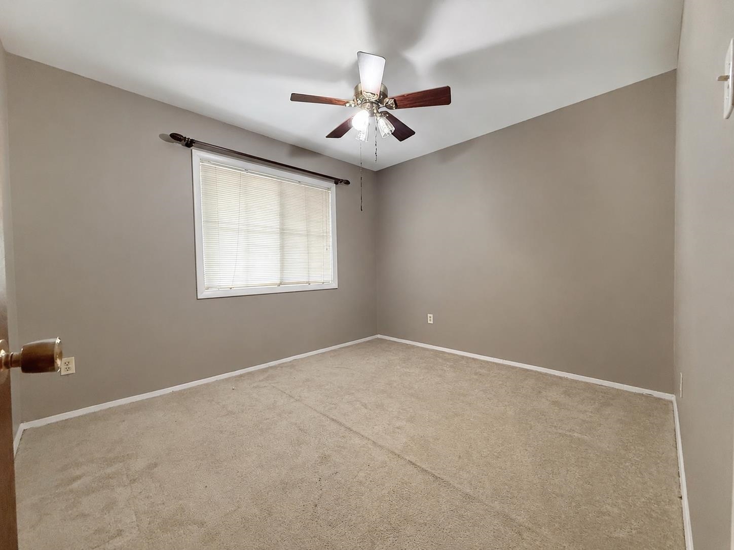 4184 Lansford Dr Property Photo 21