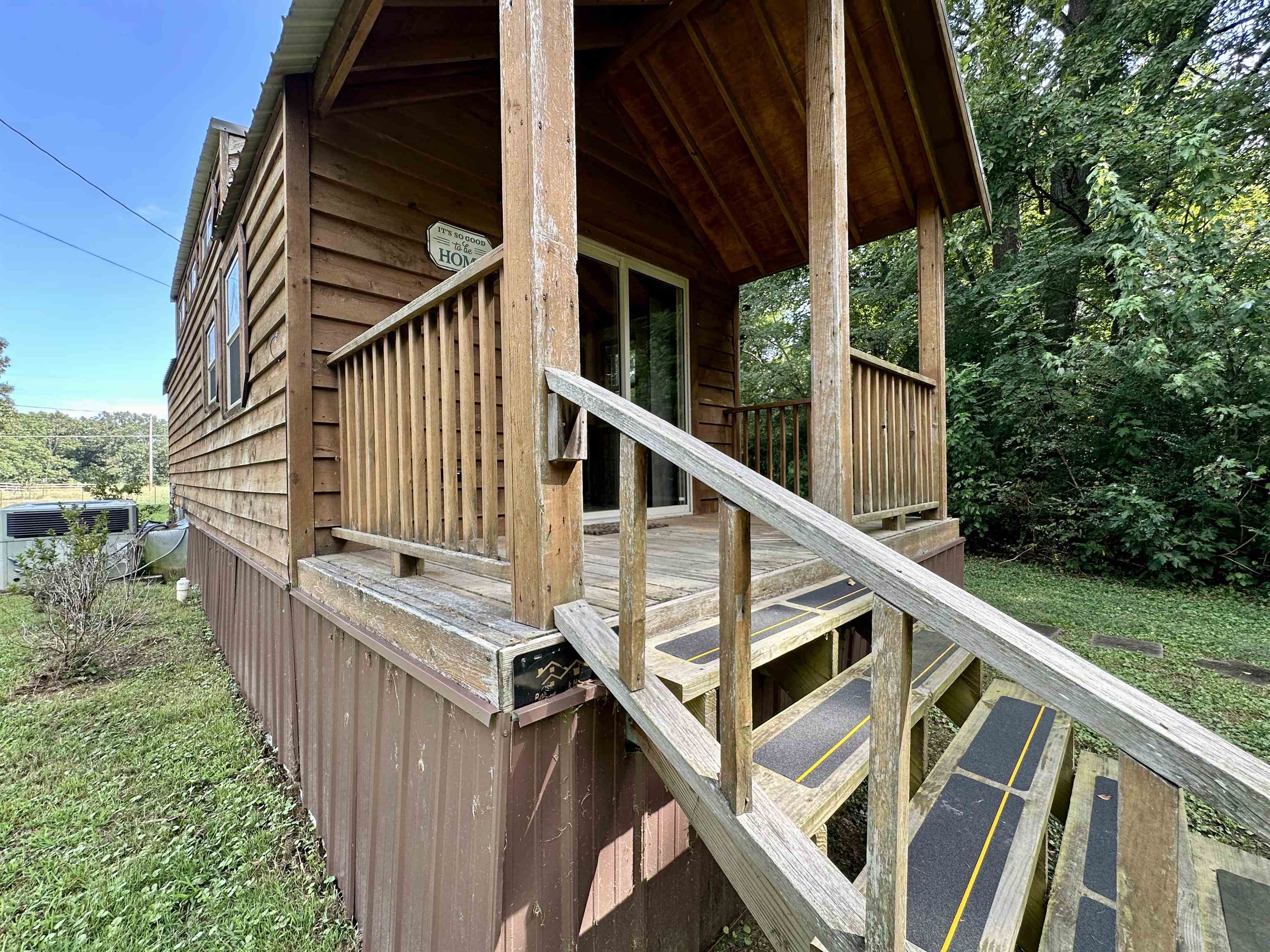 5735 Railroad St Property Photo 1