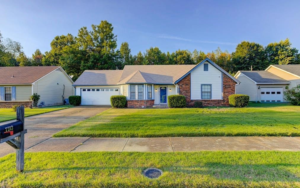 7212 BUTTERFLY DR Property Photo 1