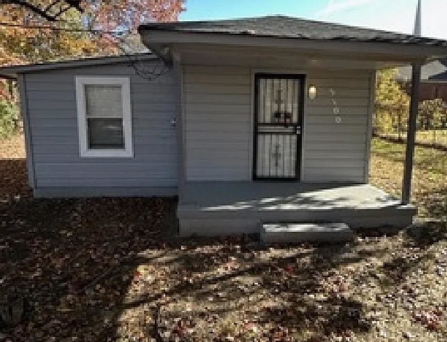 3100 TRAVIS RD Property Photo 1