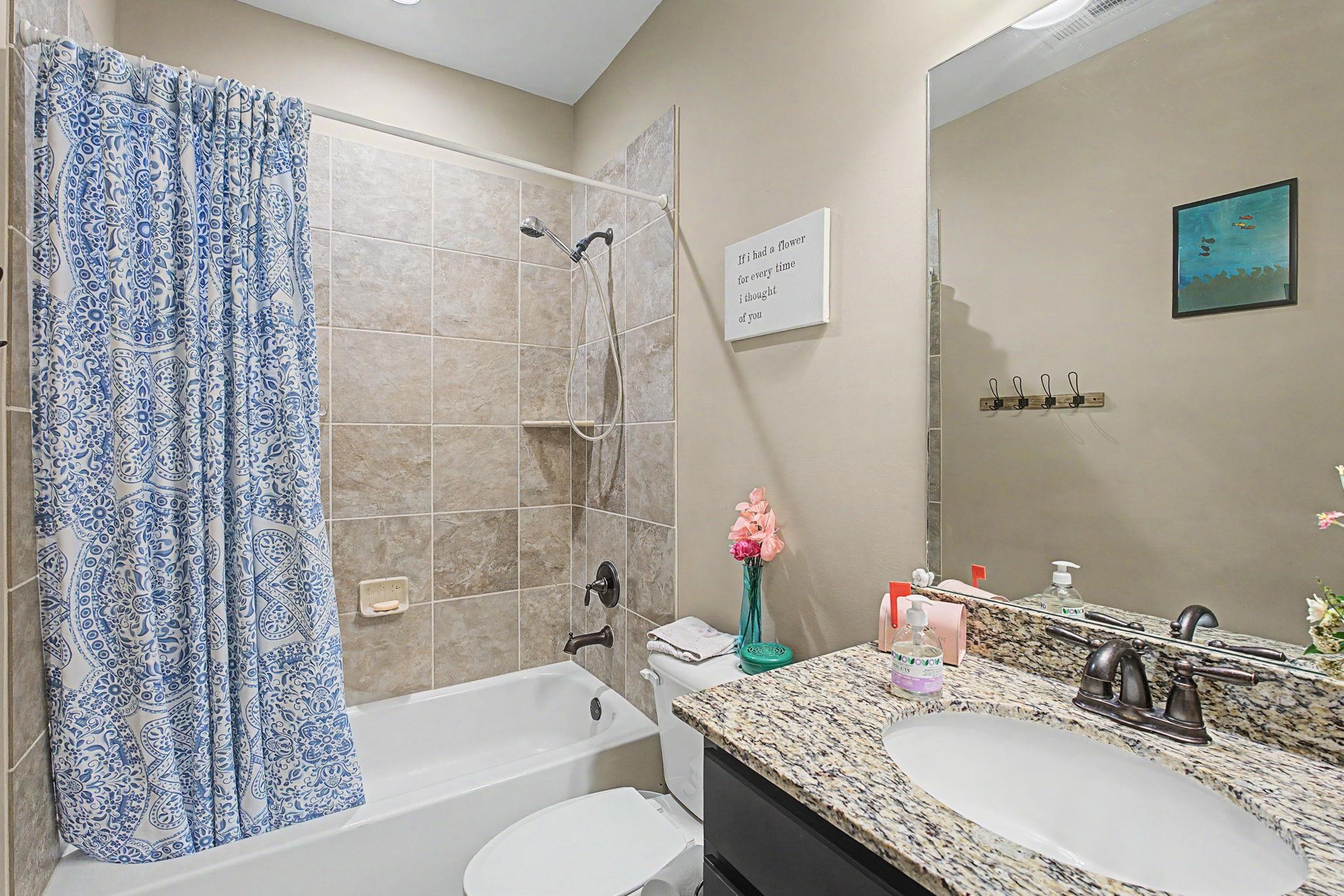 9082 Oakvale Dr Property Photo 11