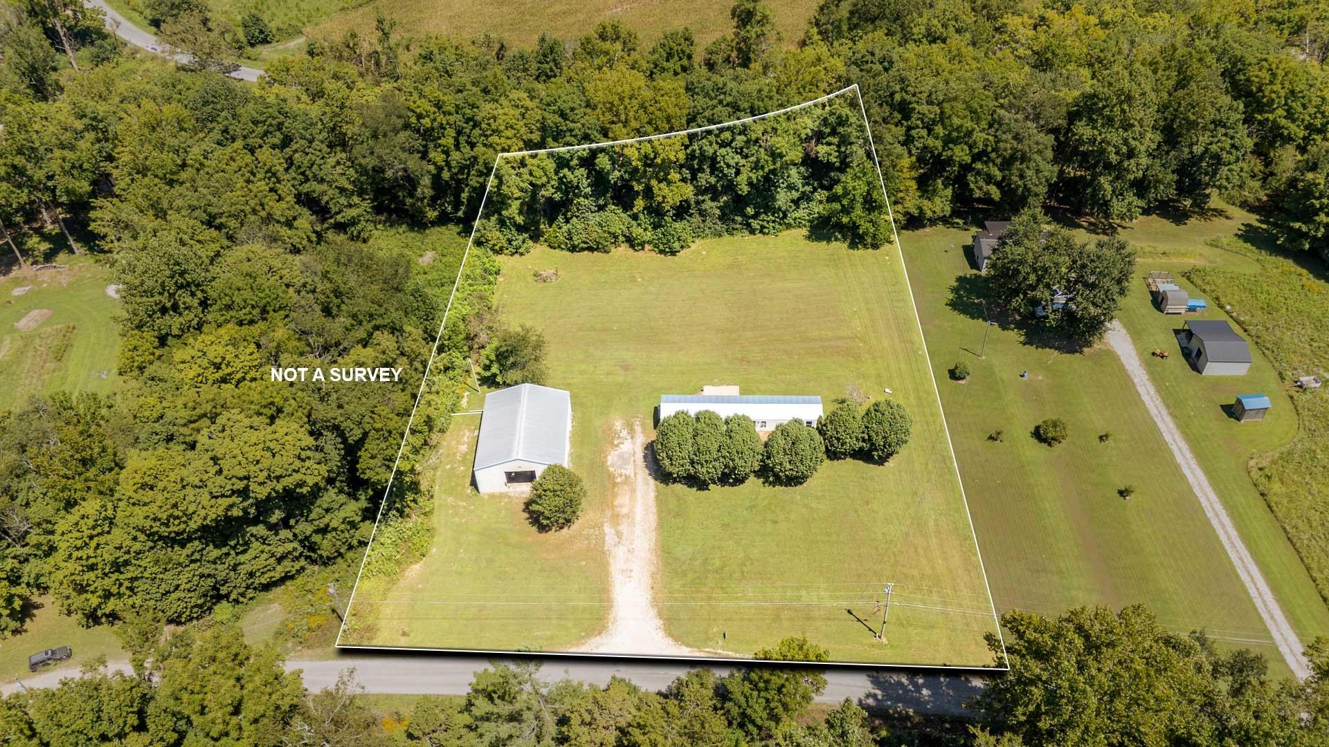 118 Charlie Ln Property Photo 1
