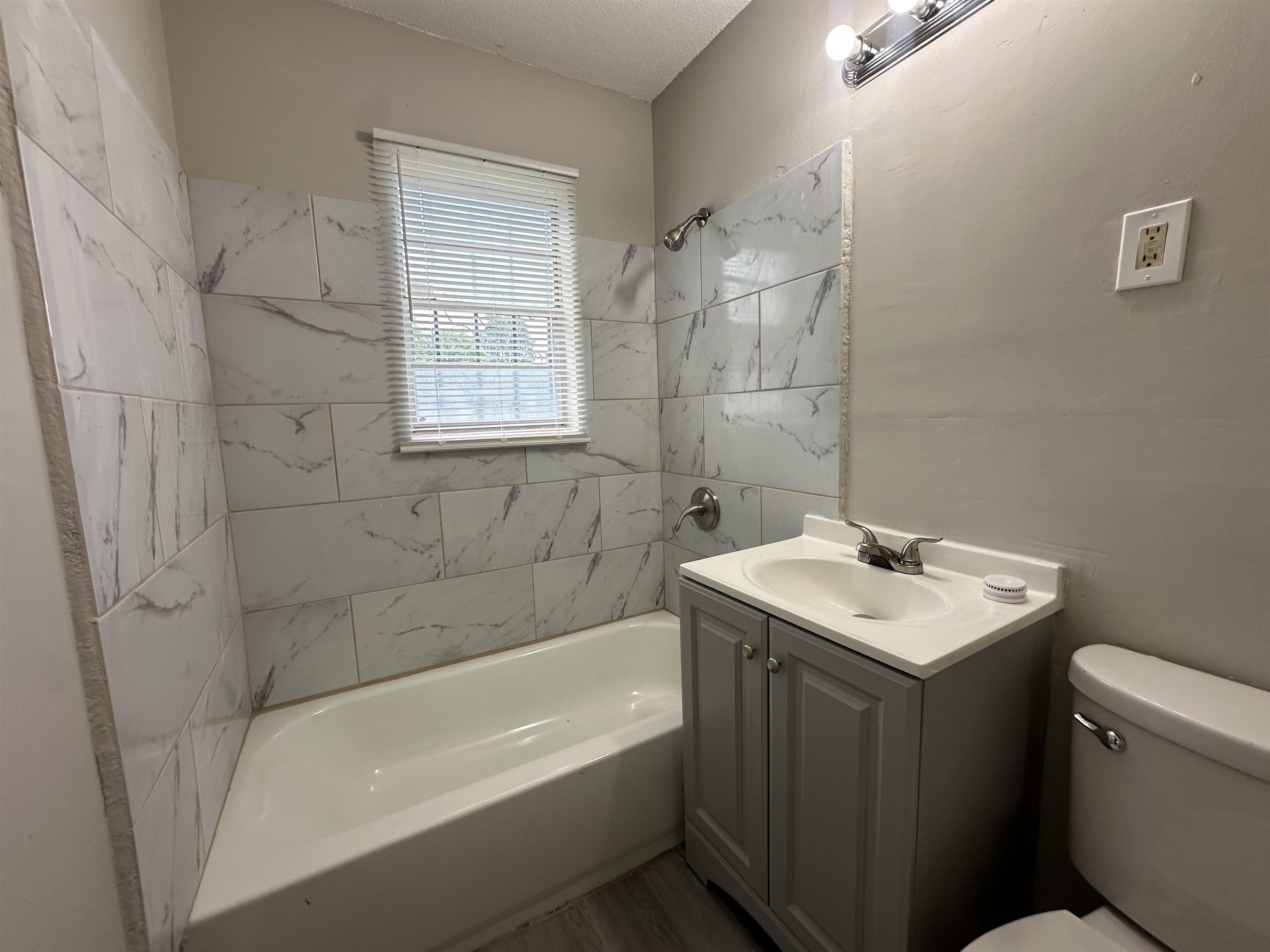170 Burwood Dr Property Photo 12