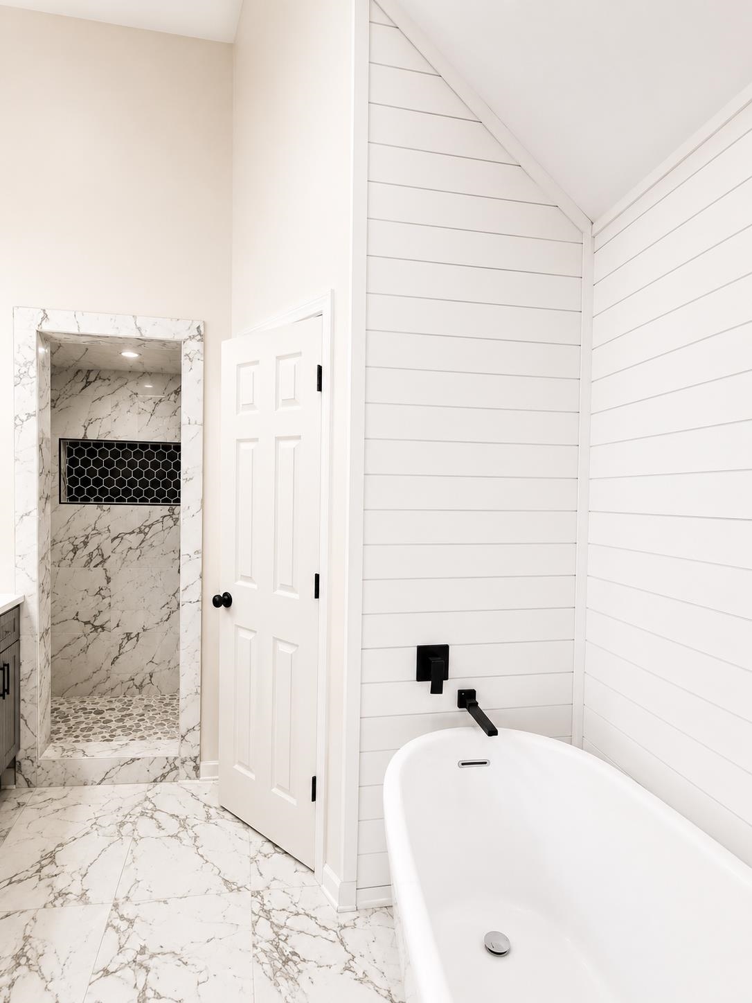 6774 Oakmoor Cir Property Photo 15