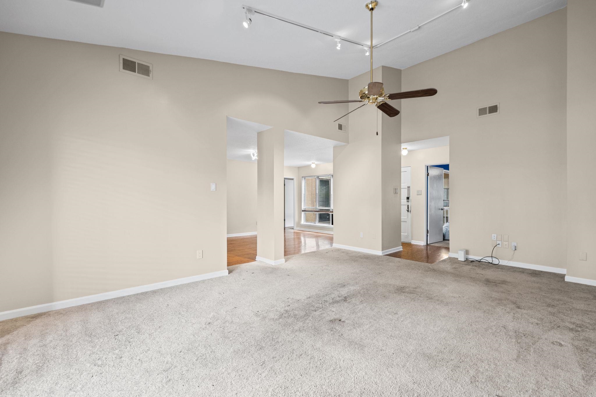 439 S Perkins Rd 439-2 Property Photo 12