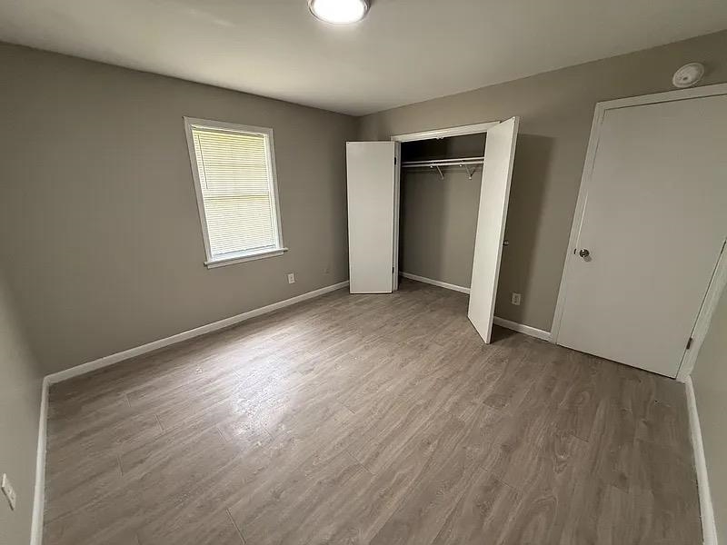 1351 Austin St Property Photo 2