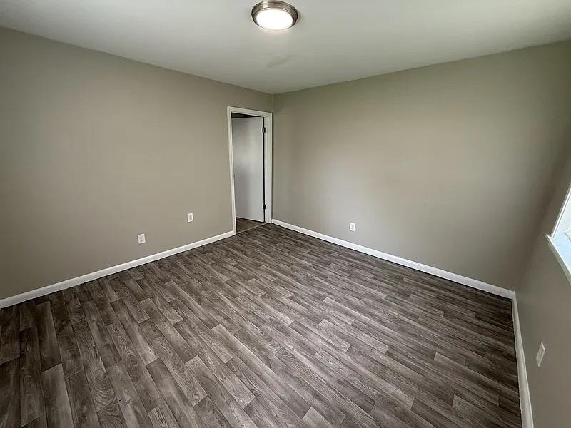 1351 Austin St Property Photo 11