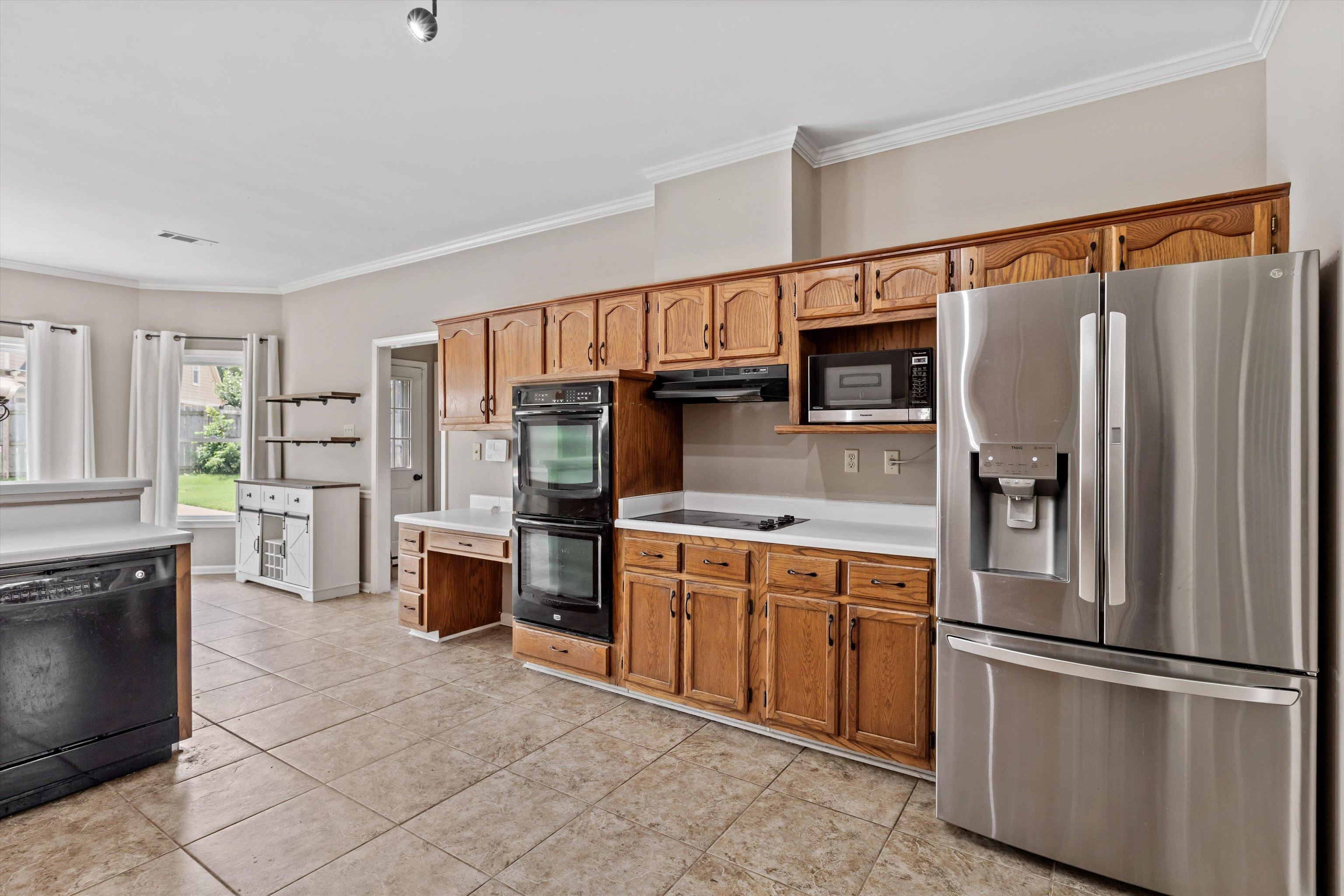 383 Nolley Dr E Property Photo 7