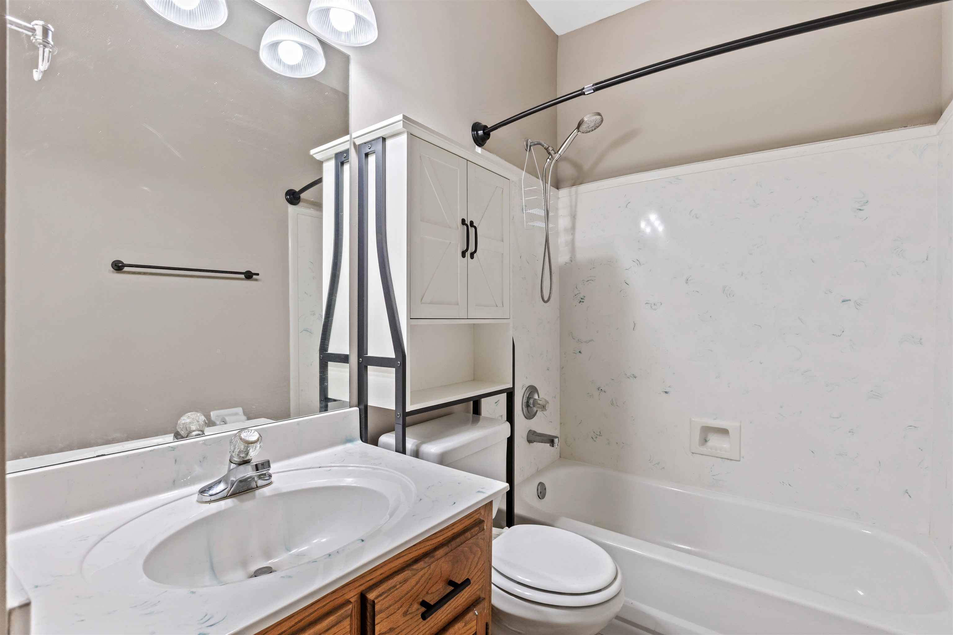 383 Nolley Dr E Property Photo 16