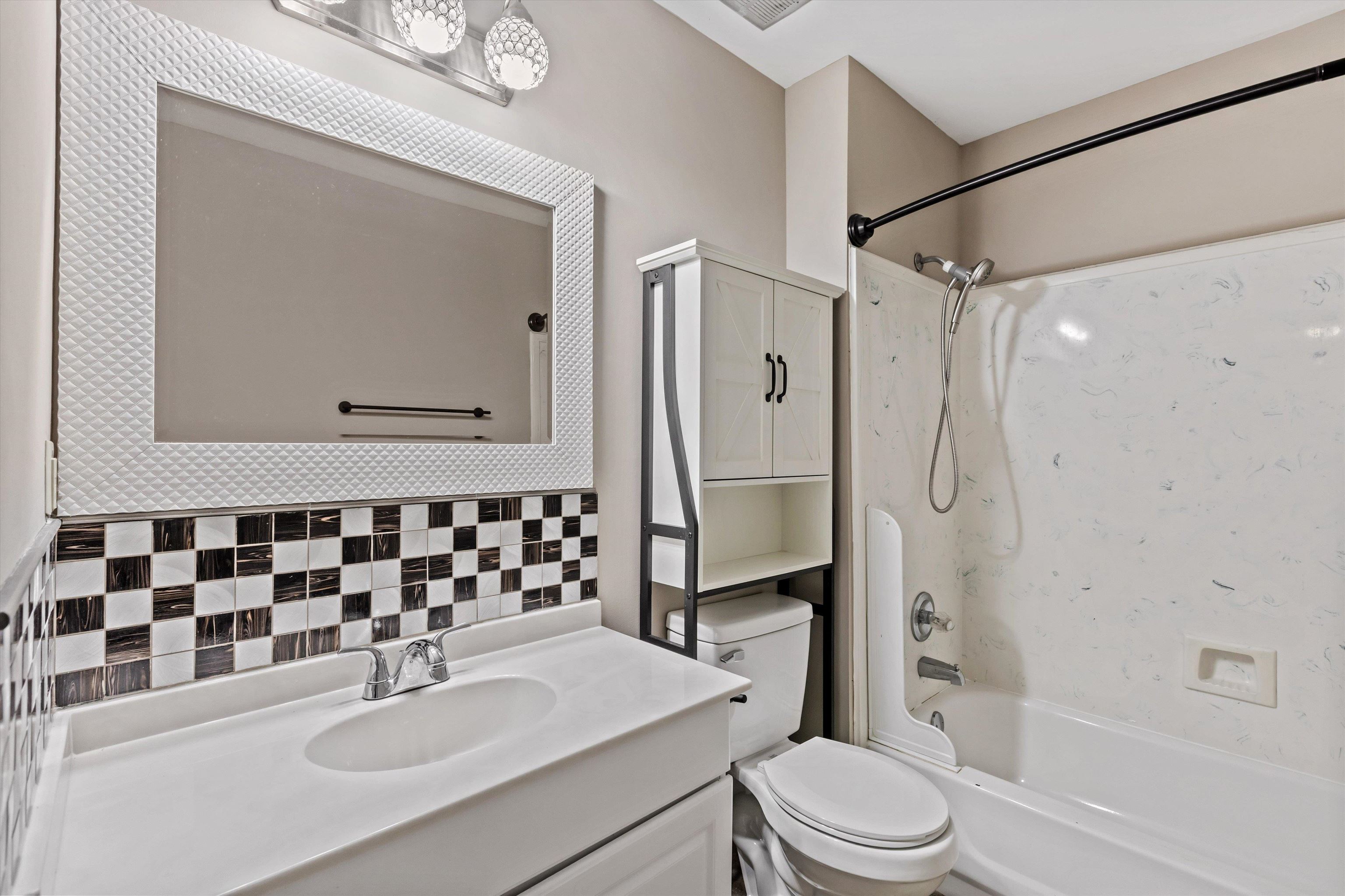 383 Nolley Dr E Property Photo 25