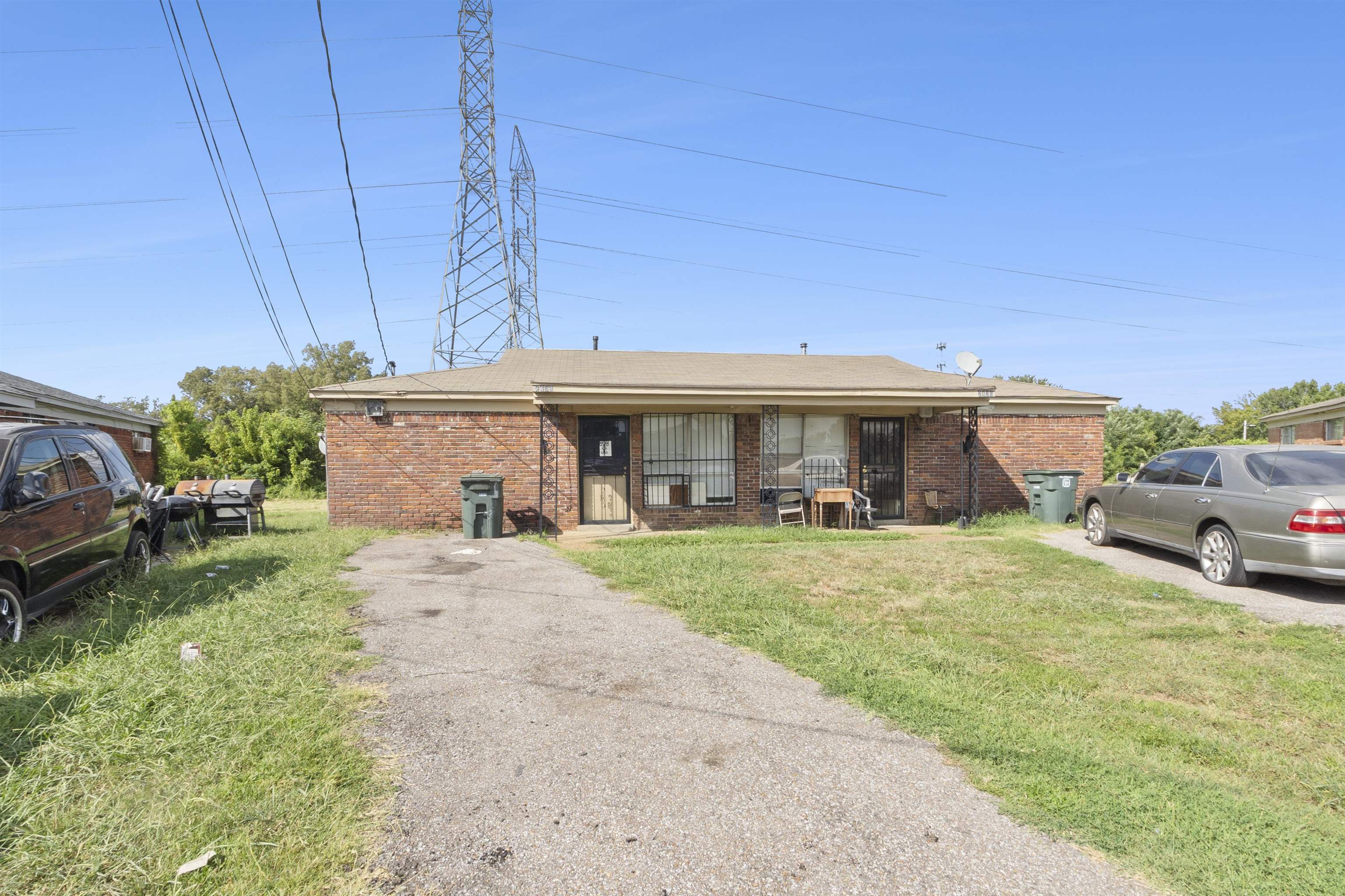 2426 Charjean Cv Property Photo 3