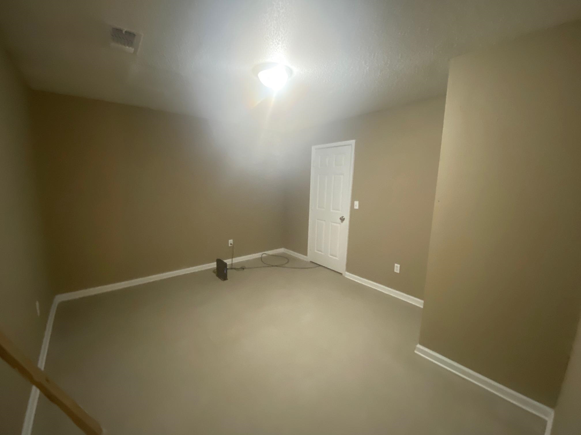 469 E Olive Ave Property Photo 8