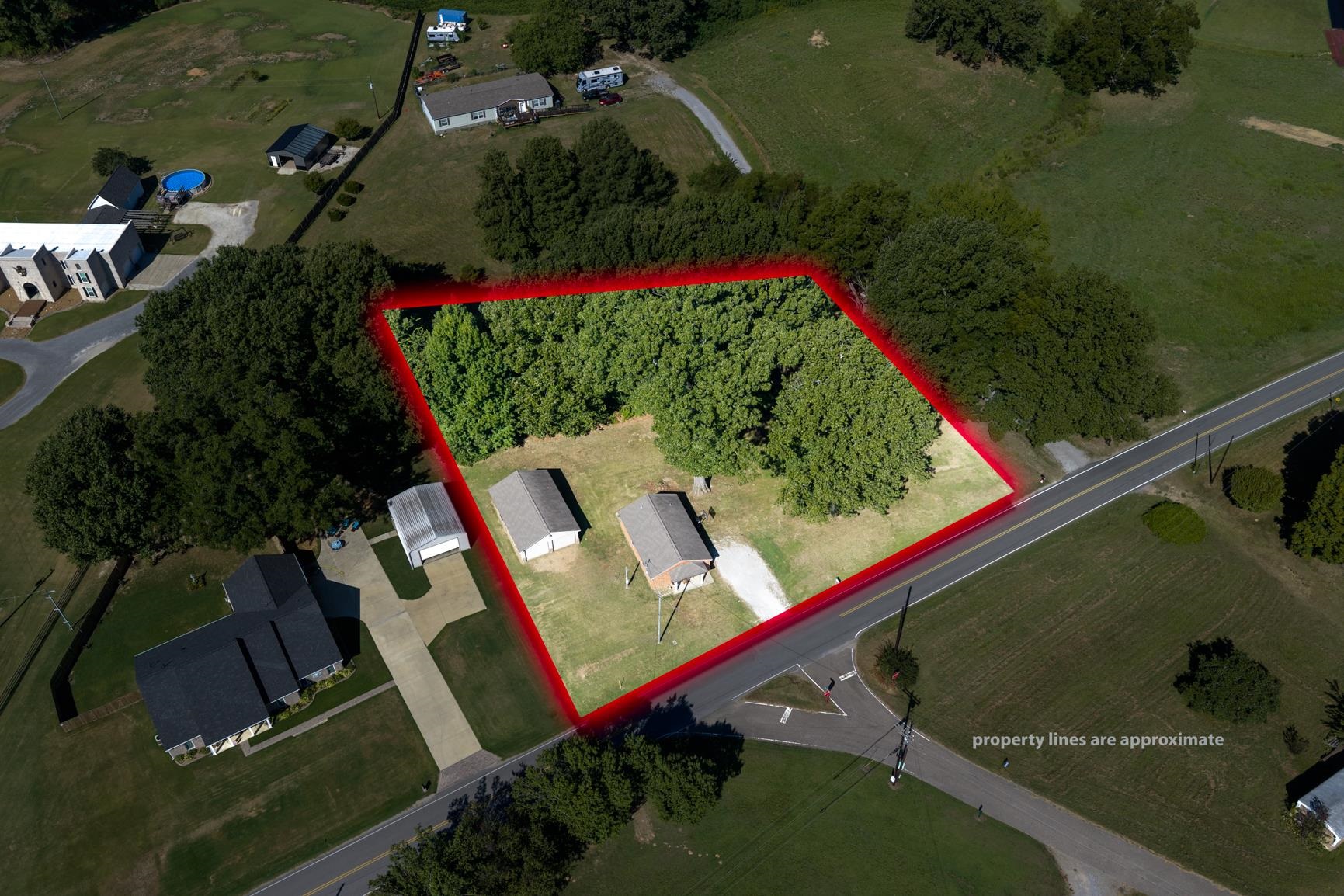 6805 Richardson Landing Dr Property Photo 2
