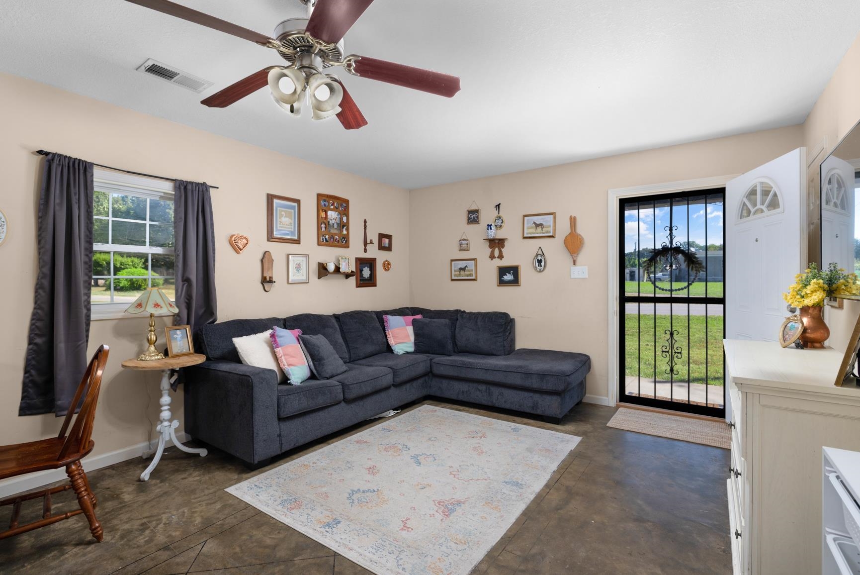 6805 Richardson Landing Dr Property Photo 10