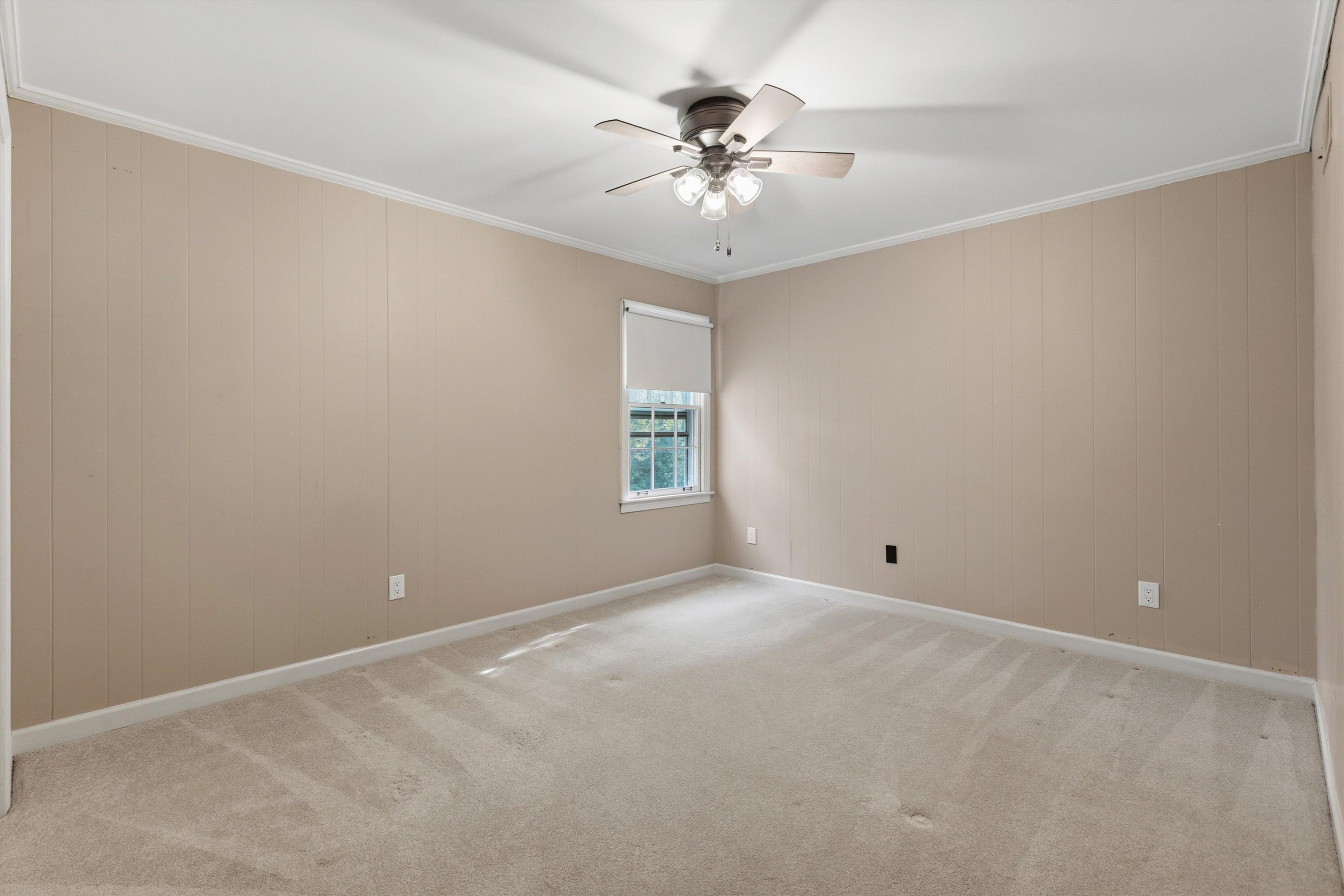7253 Stamford Dr Property Photo 23