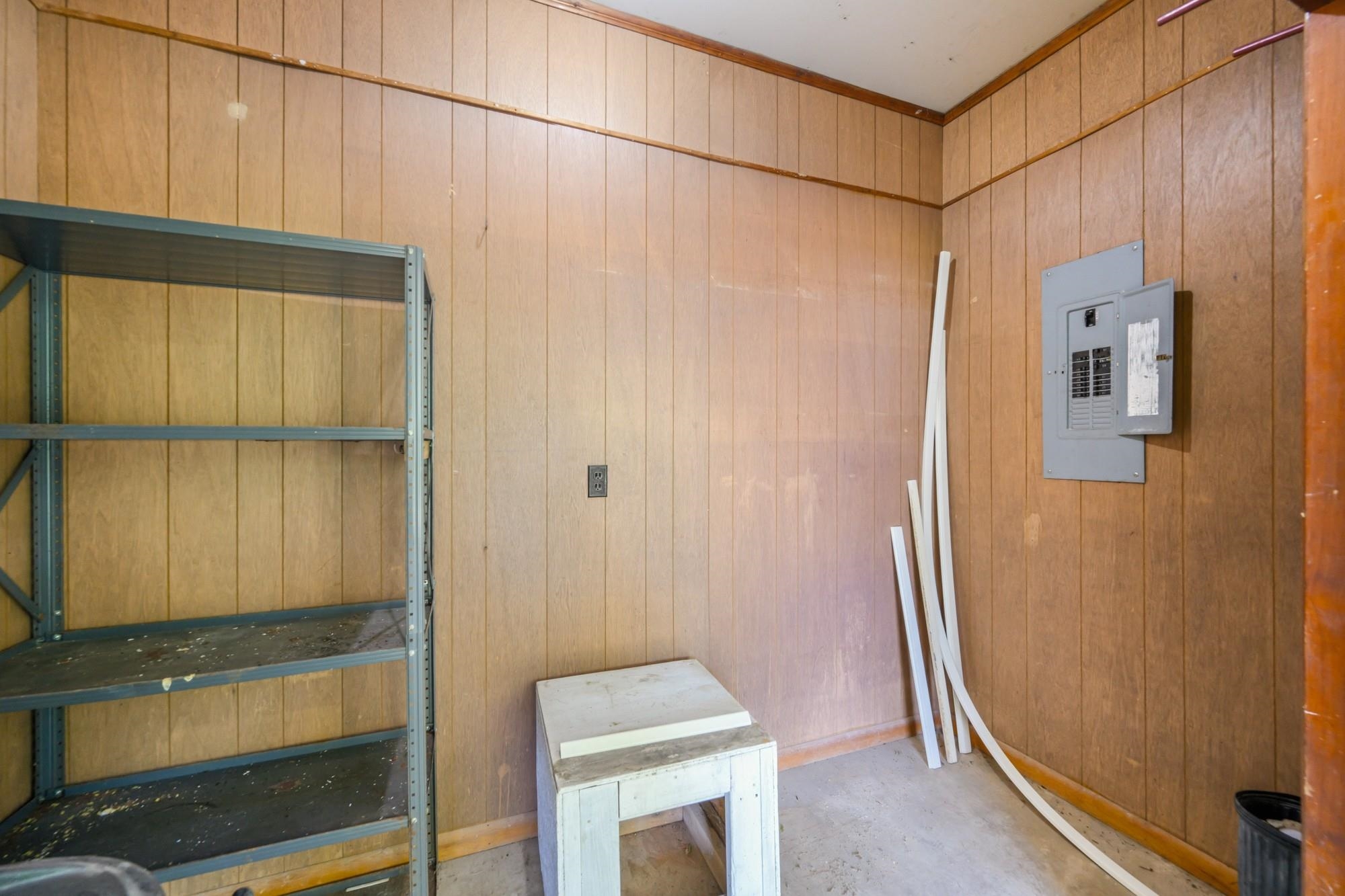 691 E Poplar Dr Property Photo 32